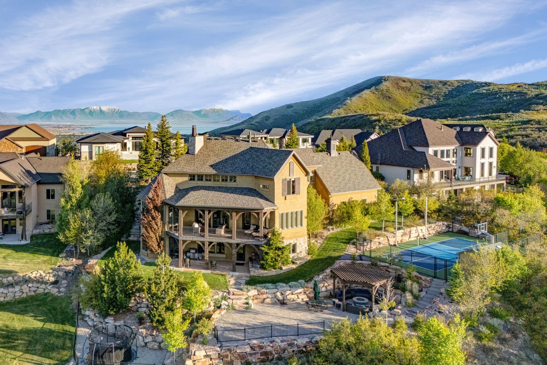 1479 E Trail Crest Court