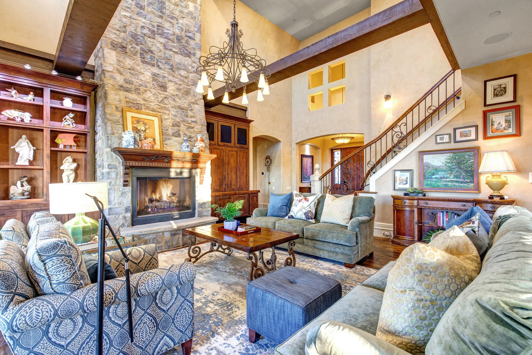 1479 E Trail Crest Court