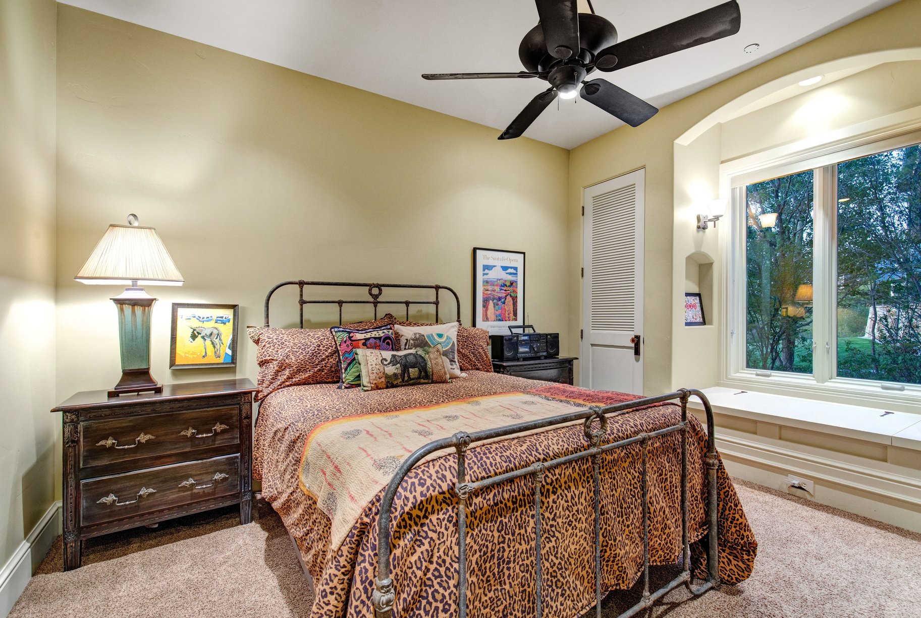 1479 E Trail Crest Court