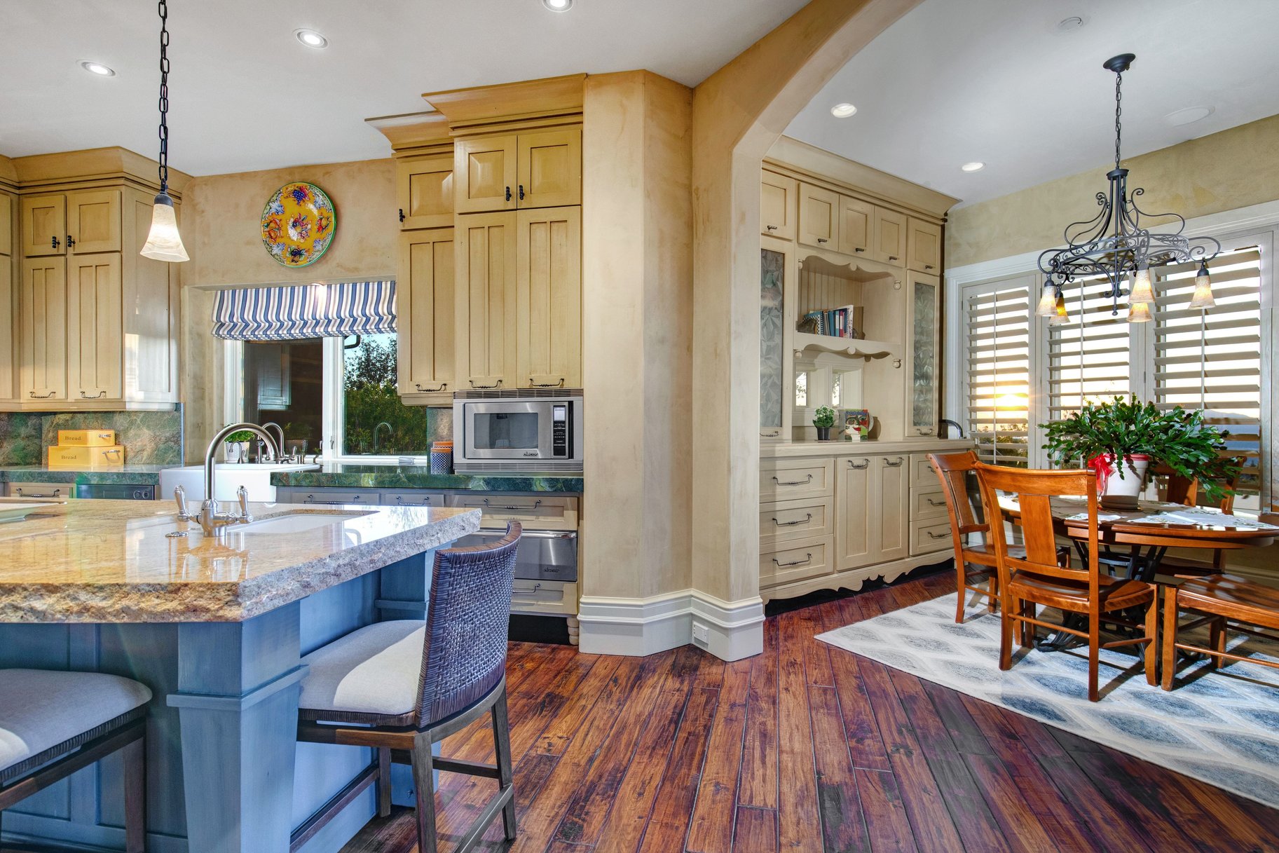 1479 E Trail Crest Court