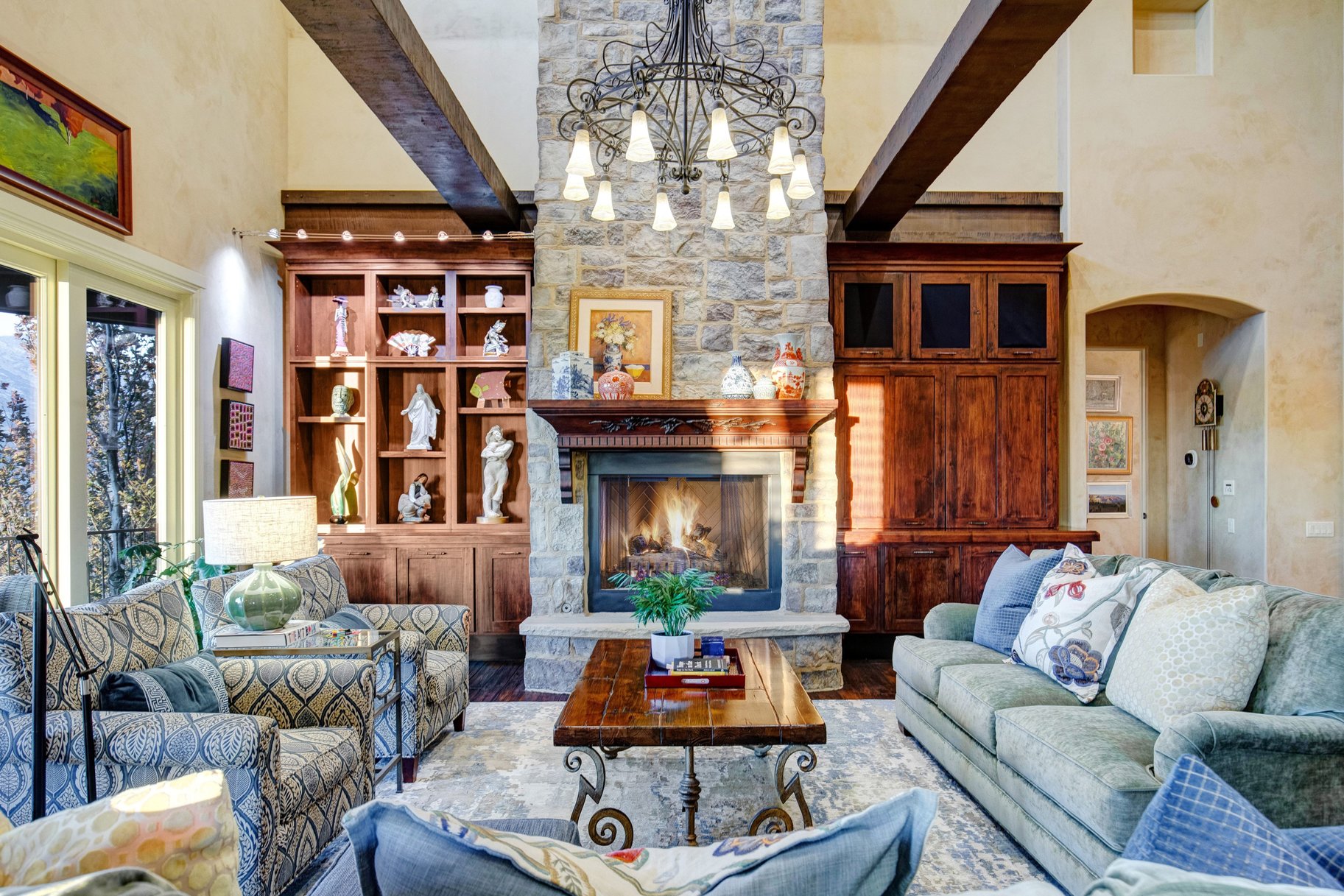 1479 E Trail Crest Court