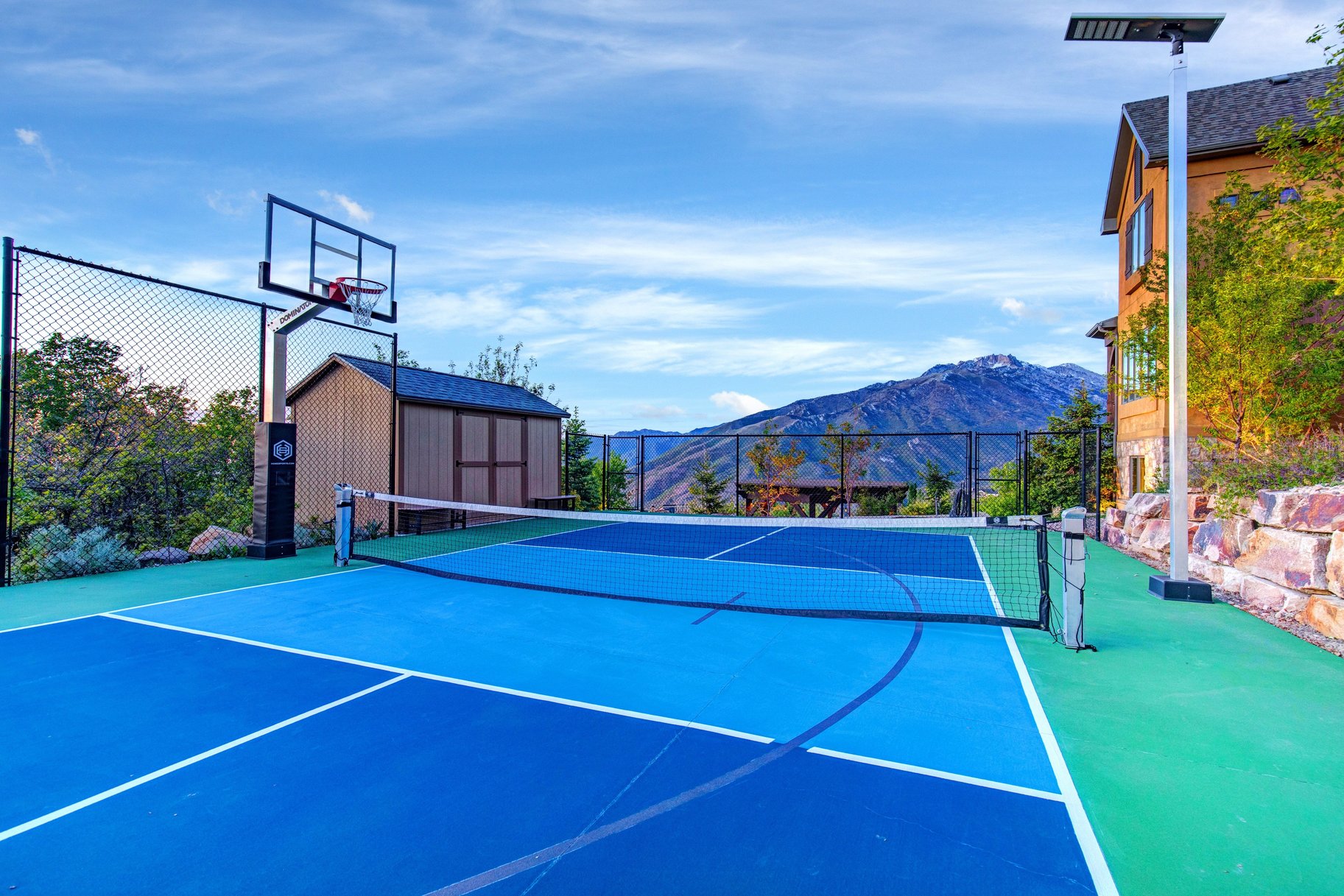 1479 E Trail Crest Court