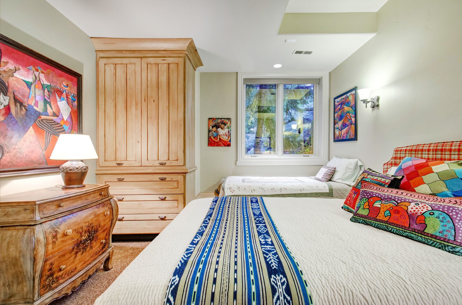 1479 E Trail Crest Court