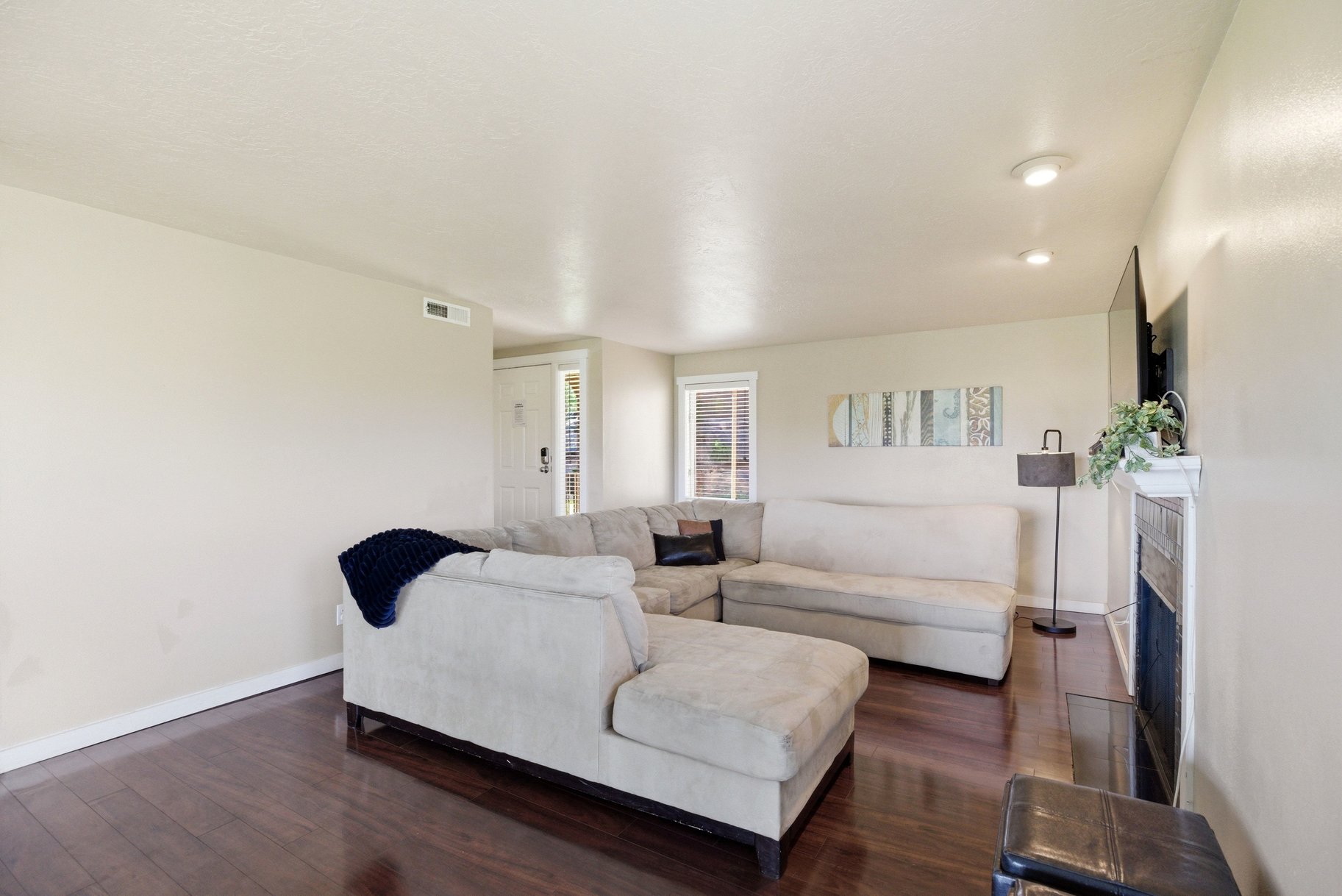 860 S Village Road Unit R-2