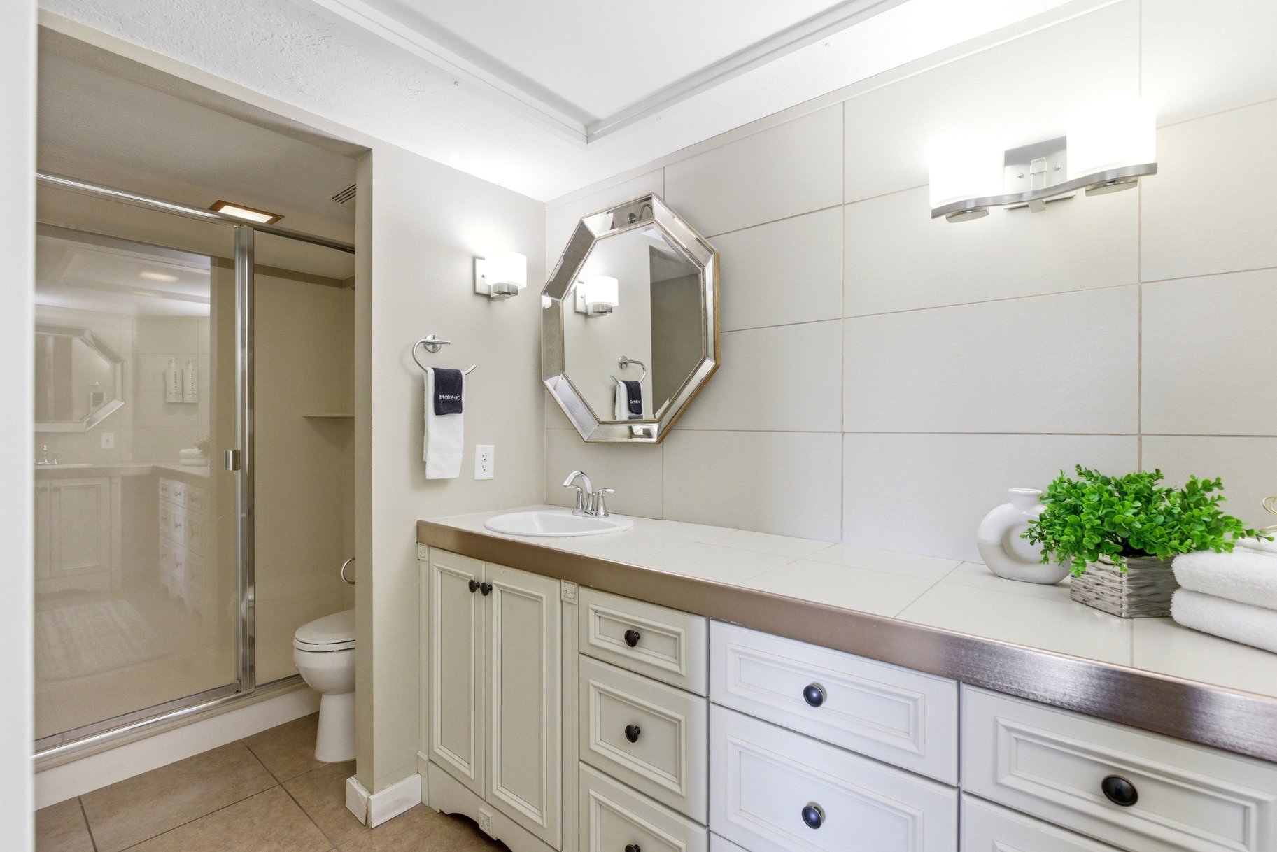 860 S Village Road Unit R-2