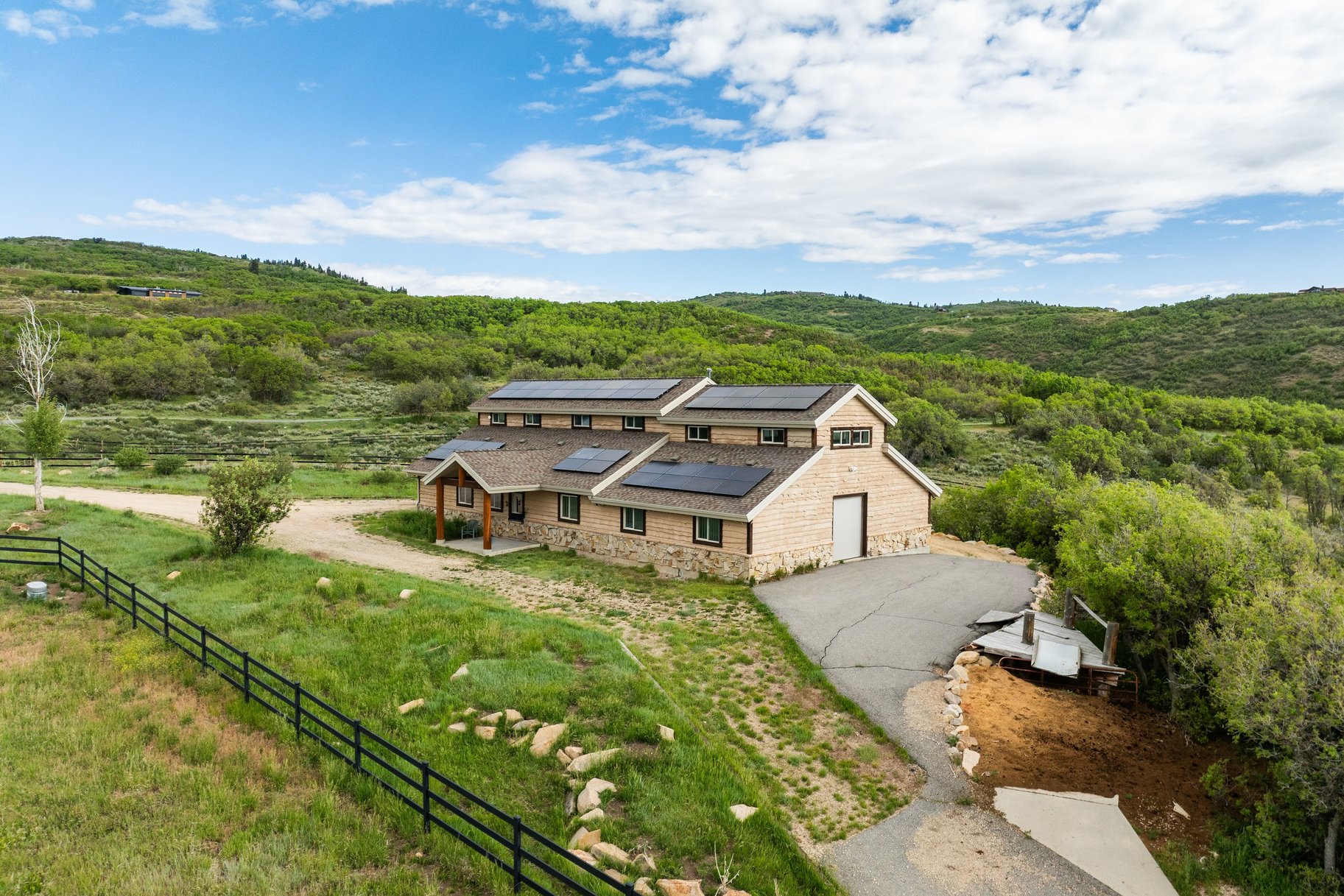 749 W Tollgate Canyon Road