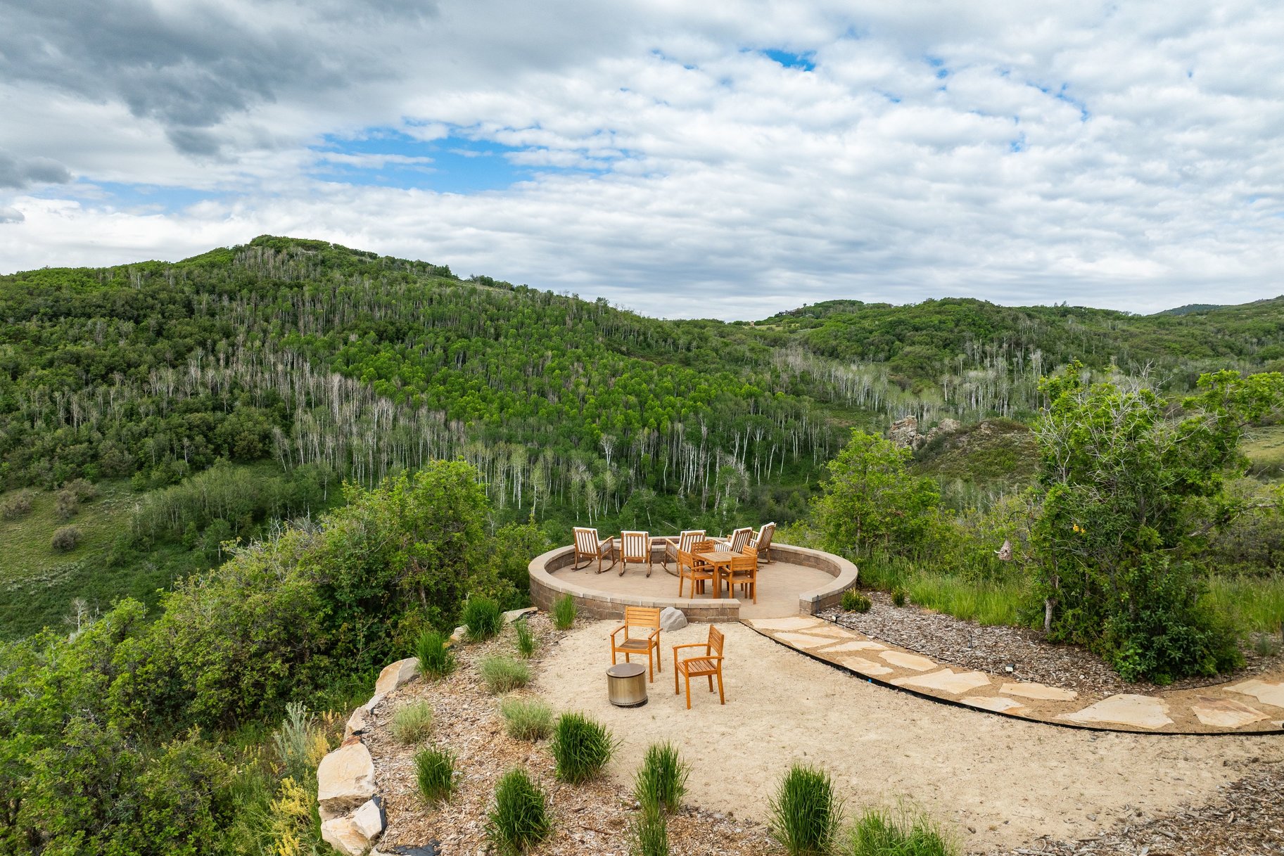 749 W Tollgate Canyon Road