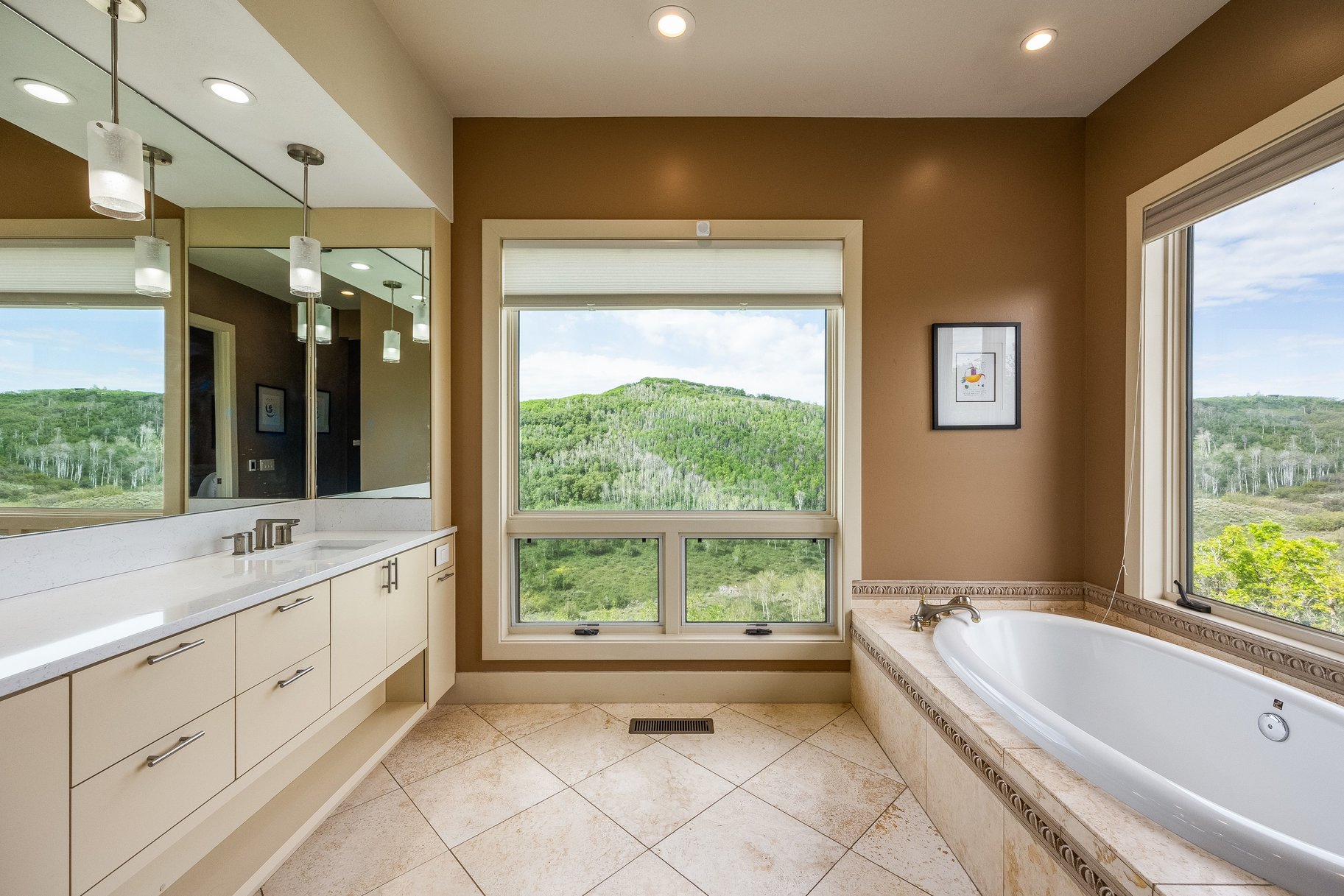 749 W Tollgate Canyon Road