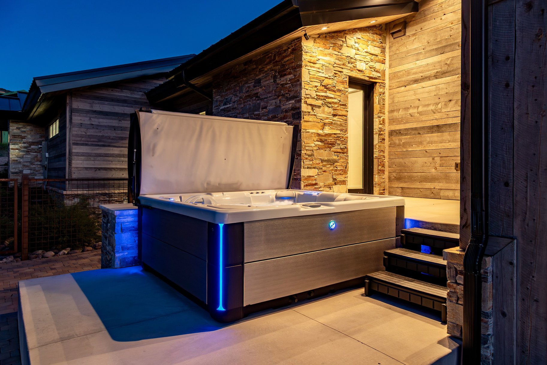 957 Wasatch View Drive