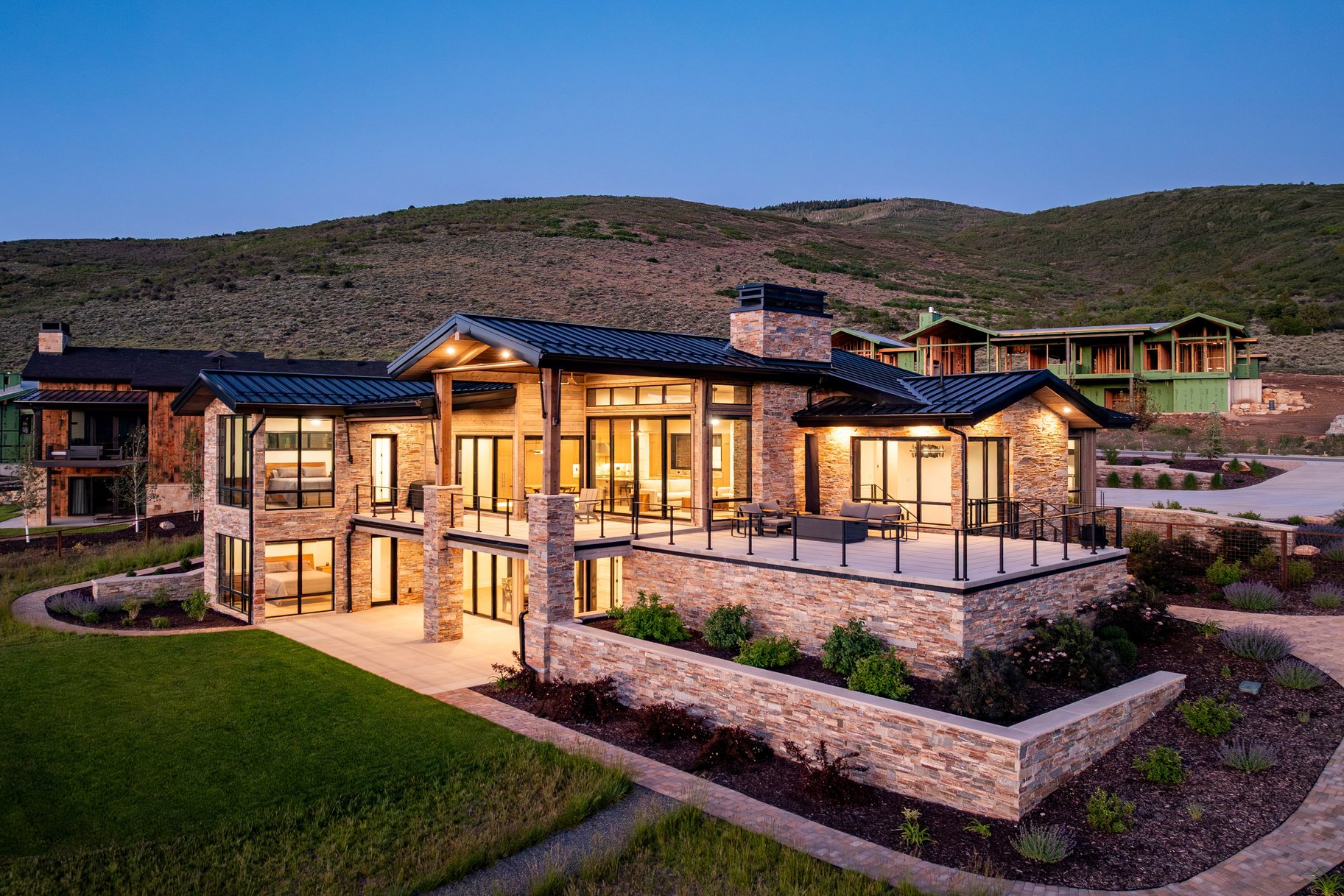 957 Wasatch View Drive