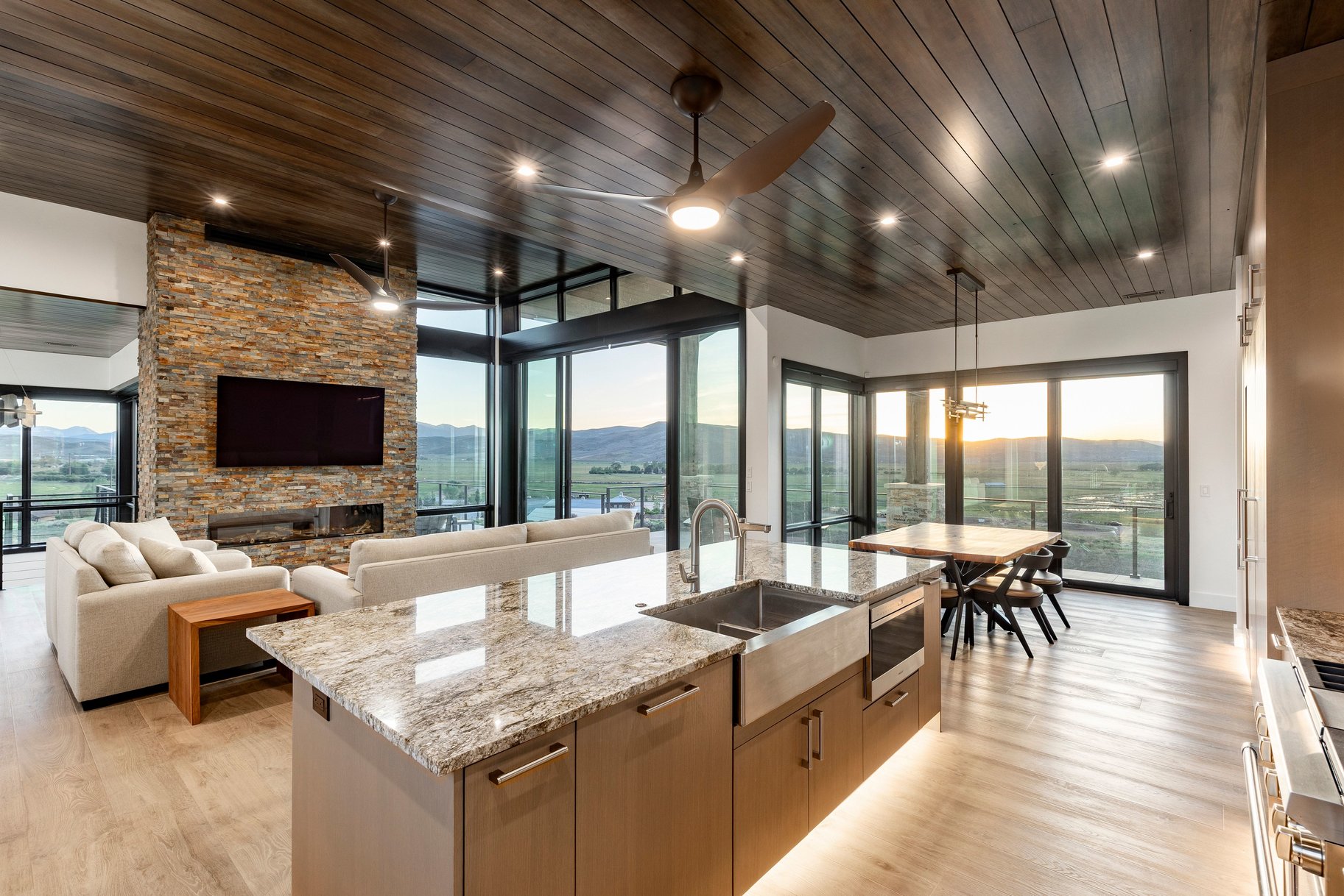 957 Wasatch View Drive