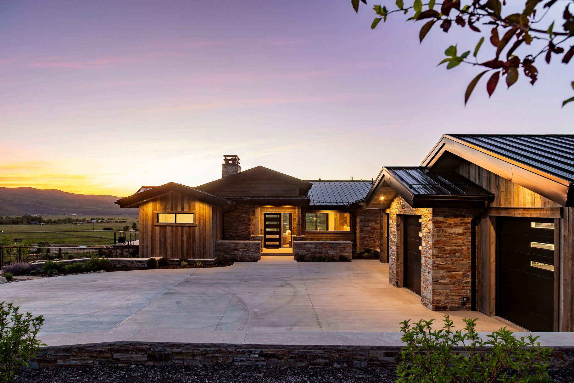 957 Wasatch View Drive