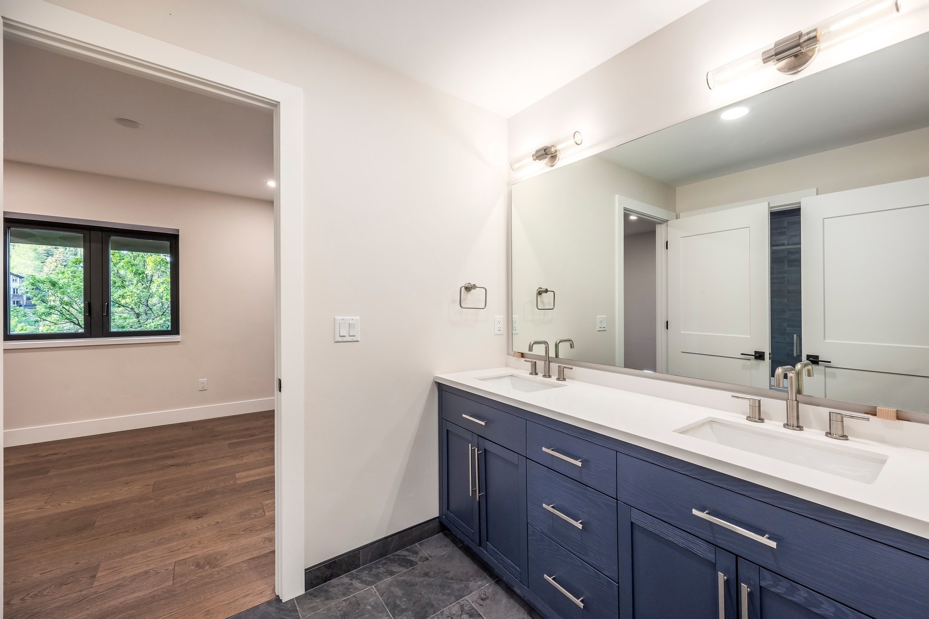 3765 Wagon Wheel way