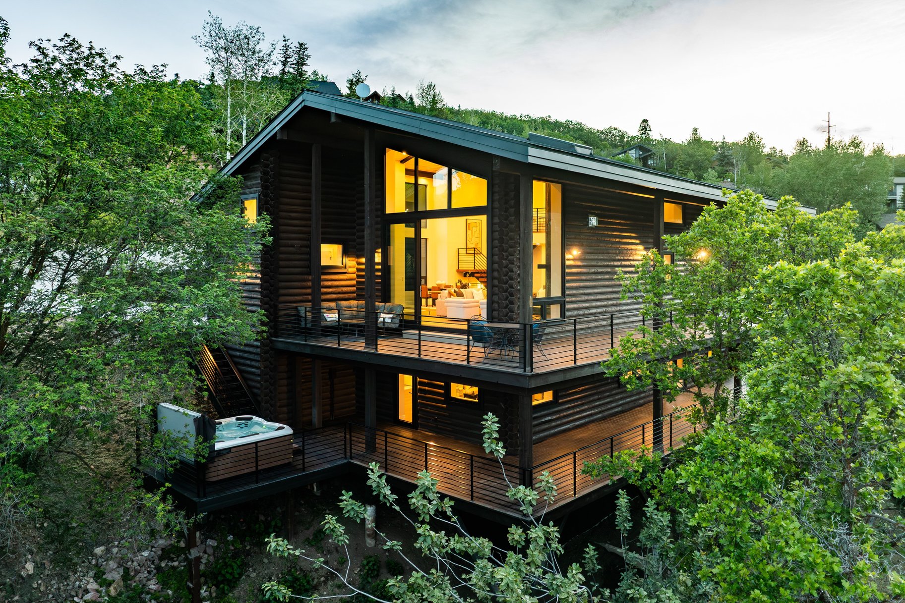 3765 Wagon Wheel way