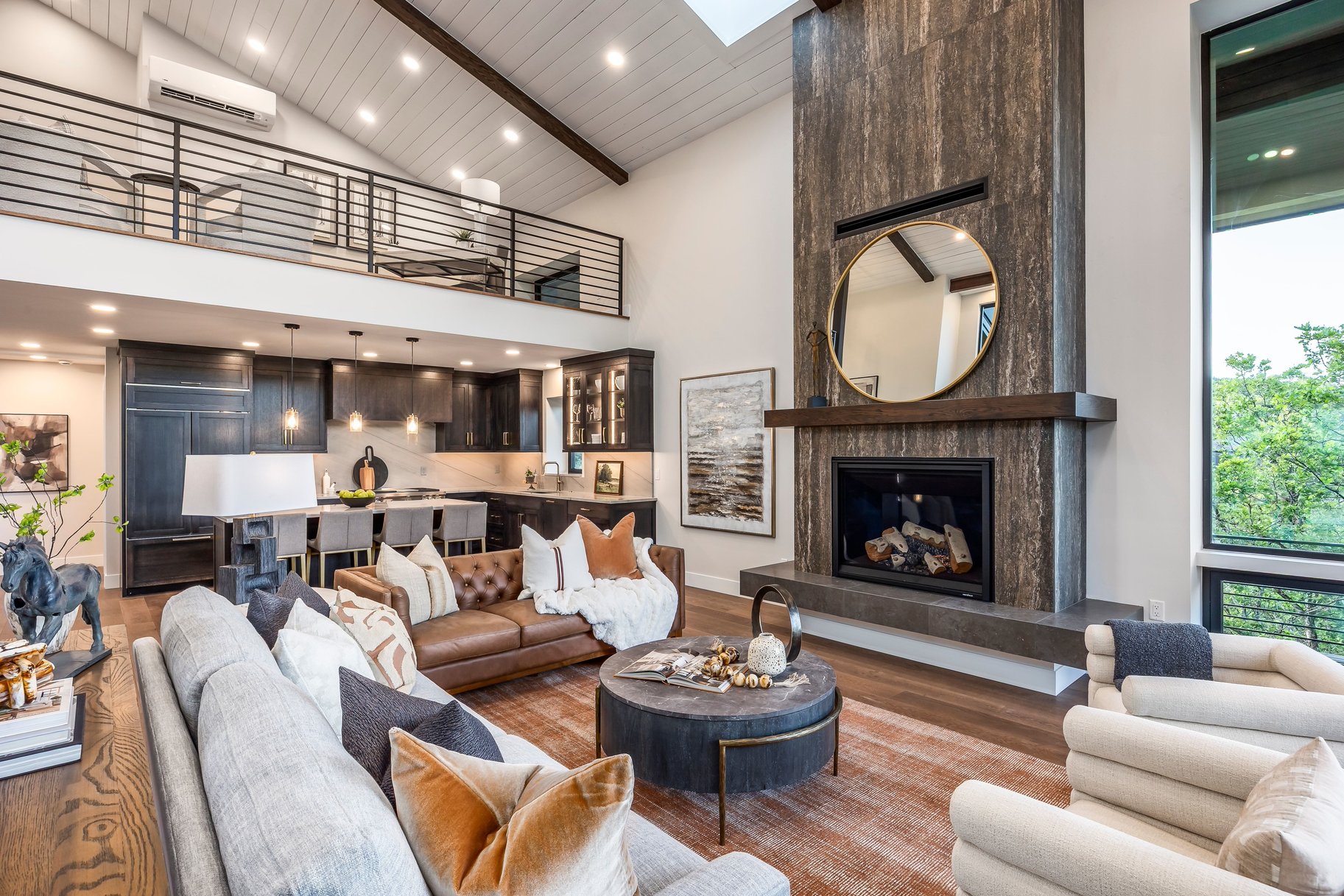 3765 Wagon Wheel way