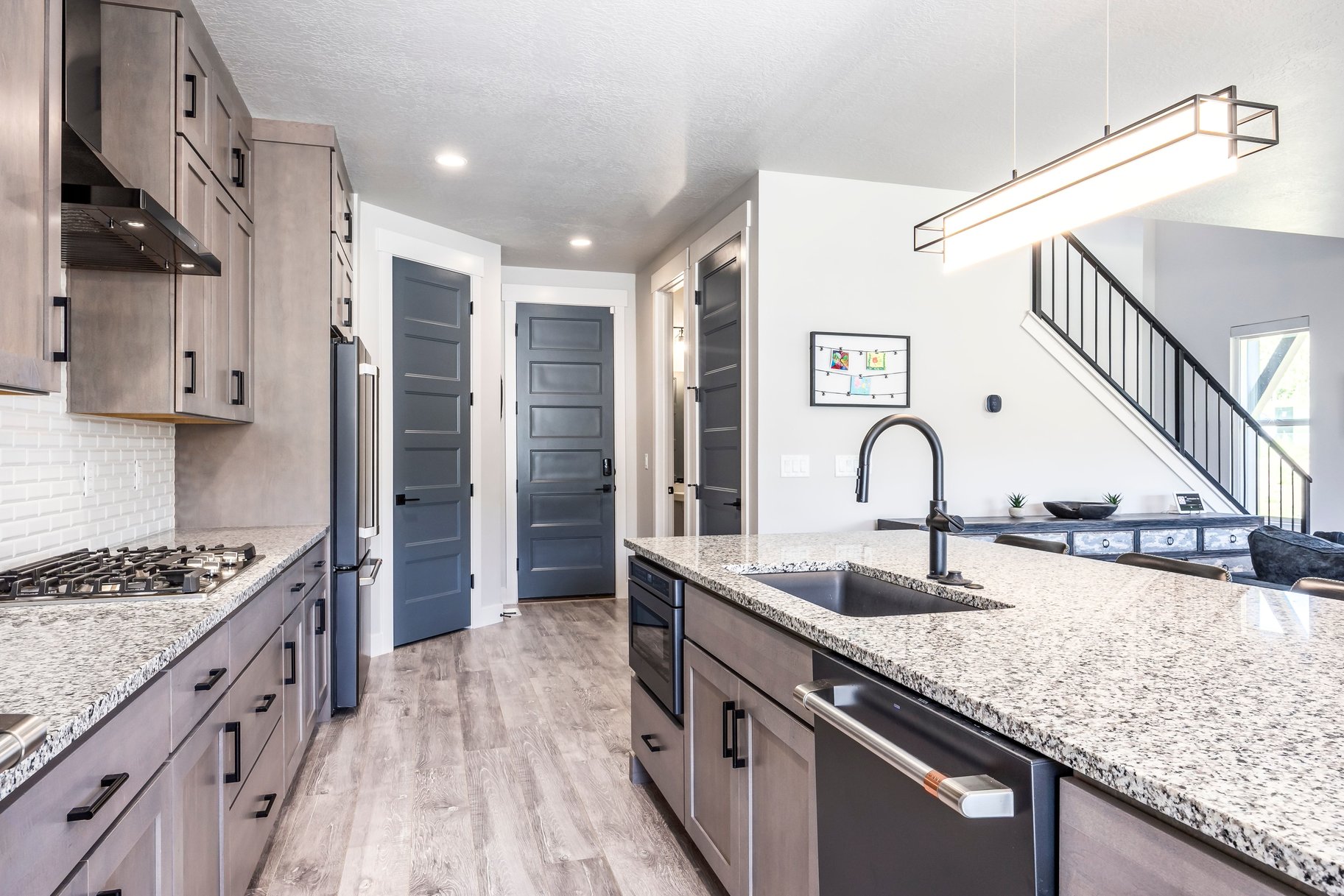 524 W Ascent Drive