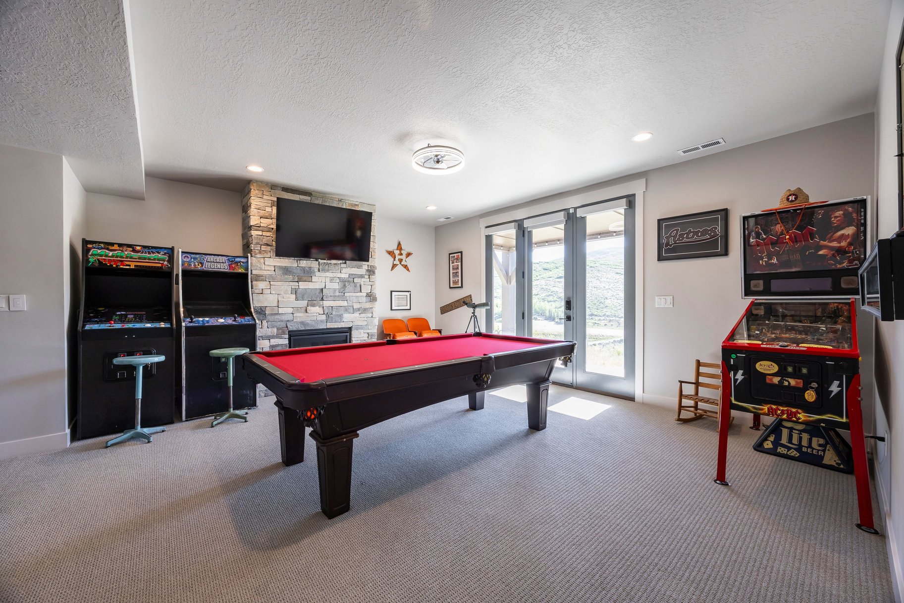 524 W Ascent Drive
