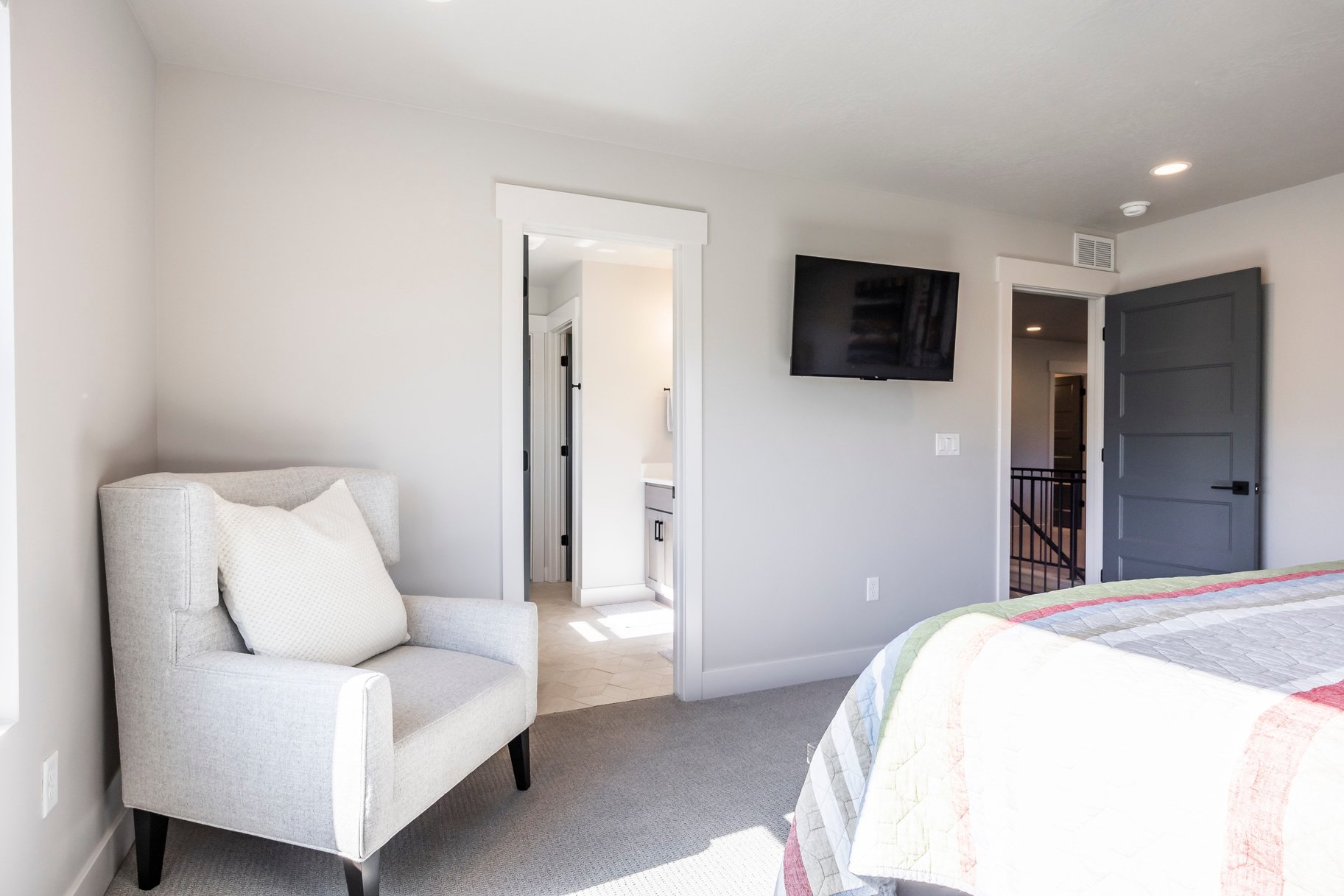 524 W Ascent Drive