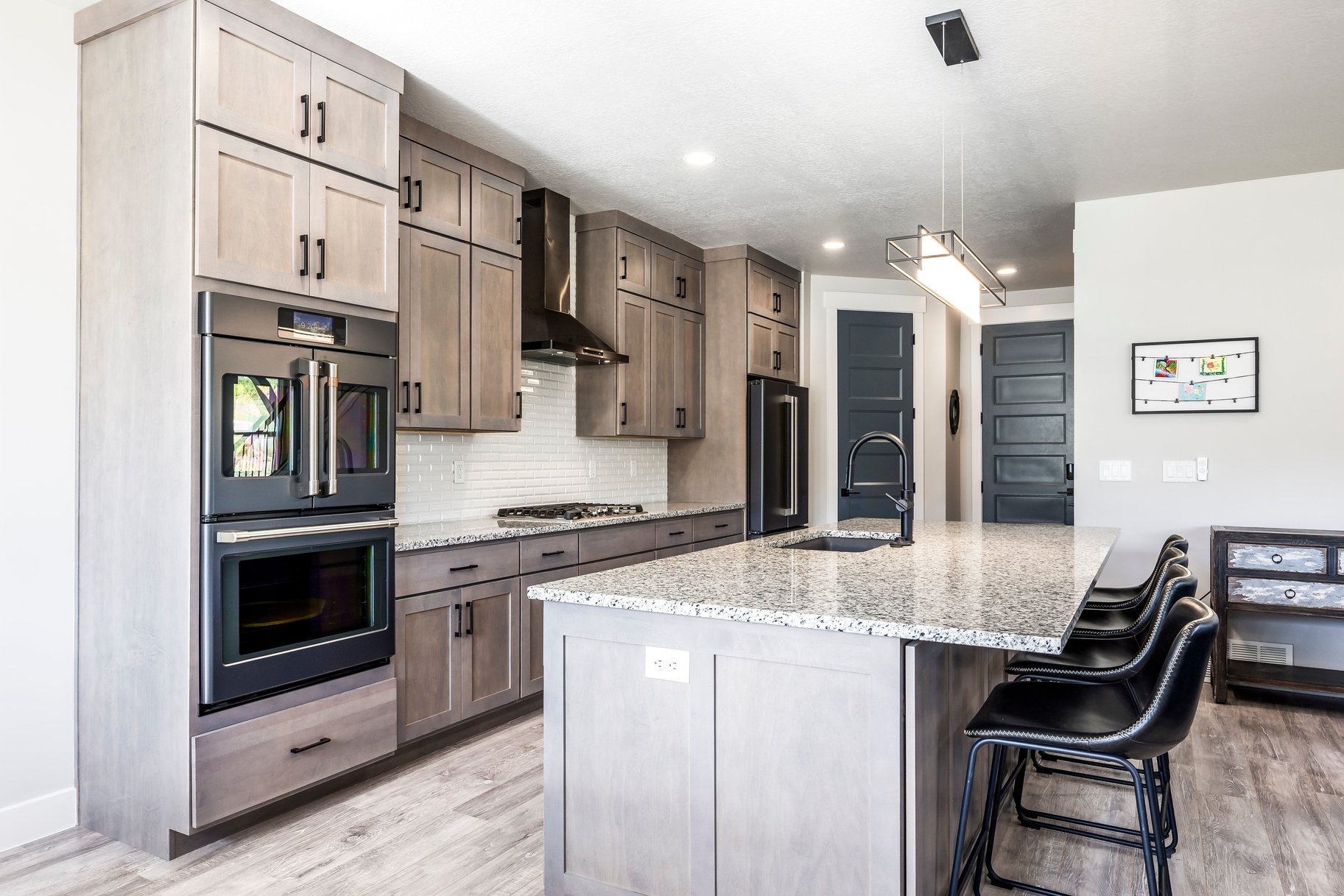 524 W Ascent Drive