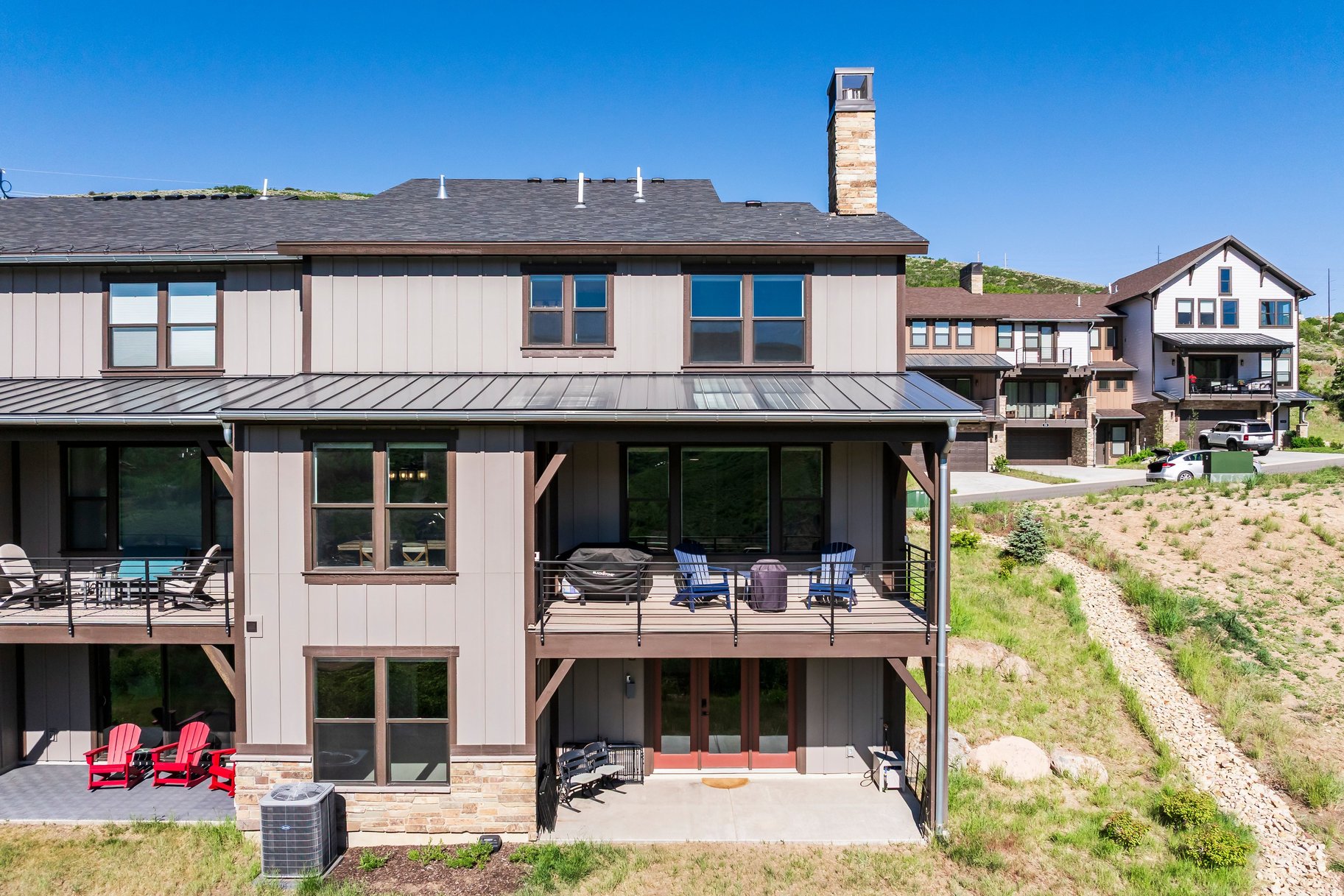 524 W Ascent Drive