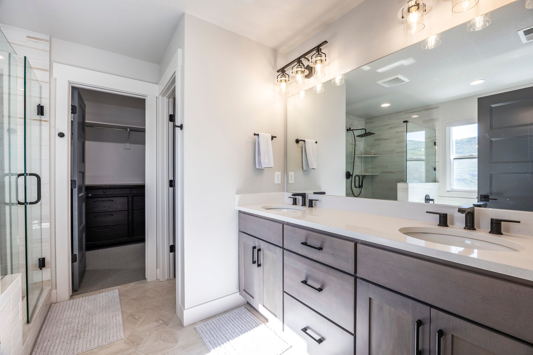 524 W Ascent Drive