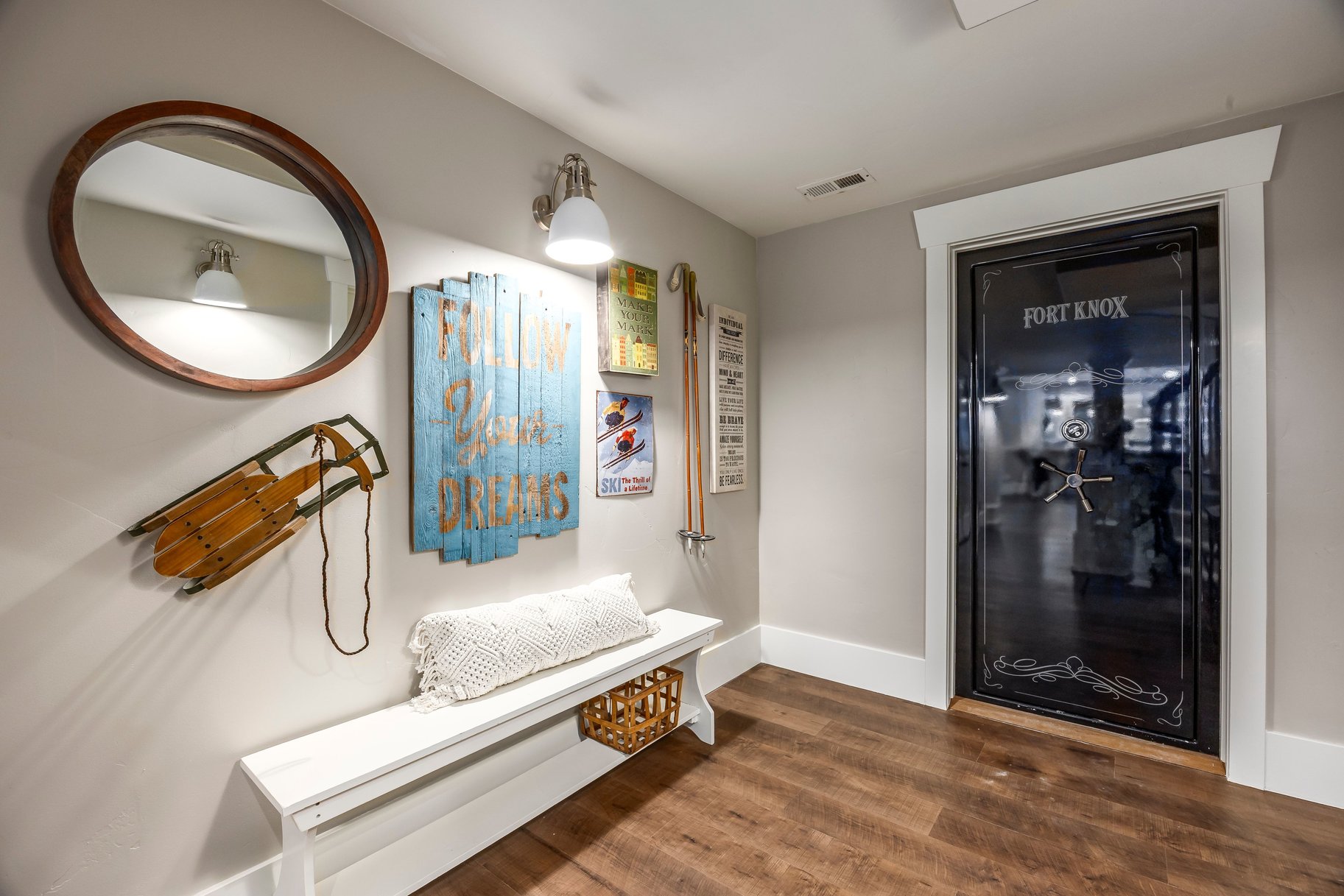 5785 Mountain Ranch Drive