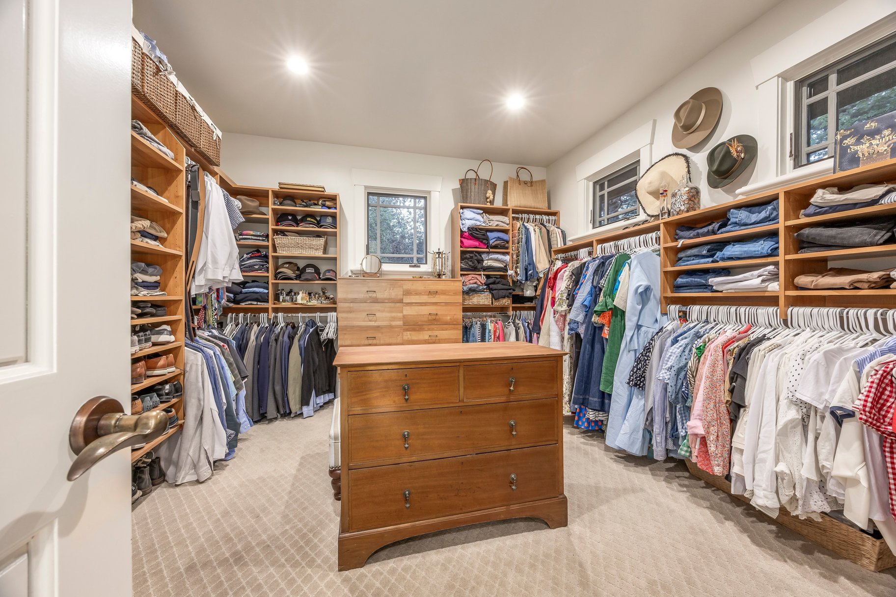 5785 Mountain Ranch Drive