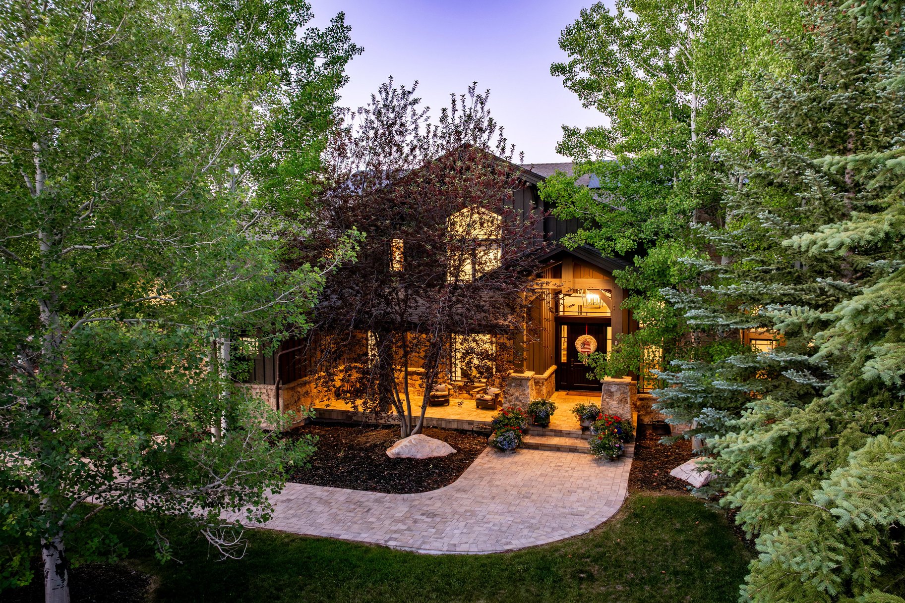 5785 Mountain Ranch Drive