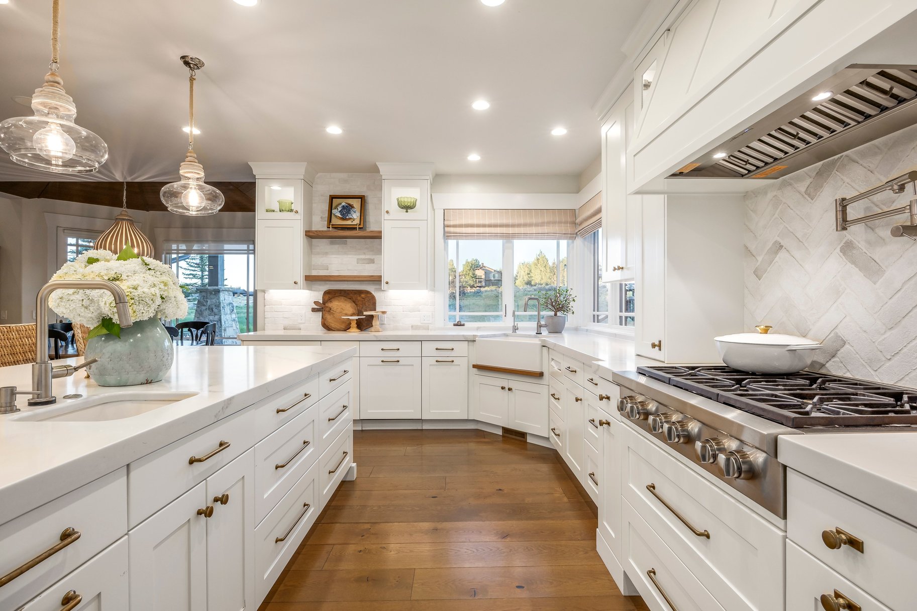 5785 Mountain Ranch Drive
