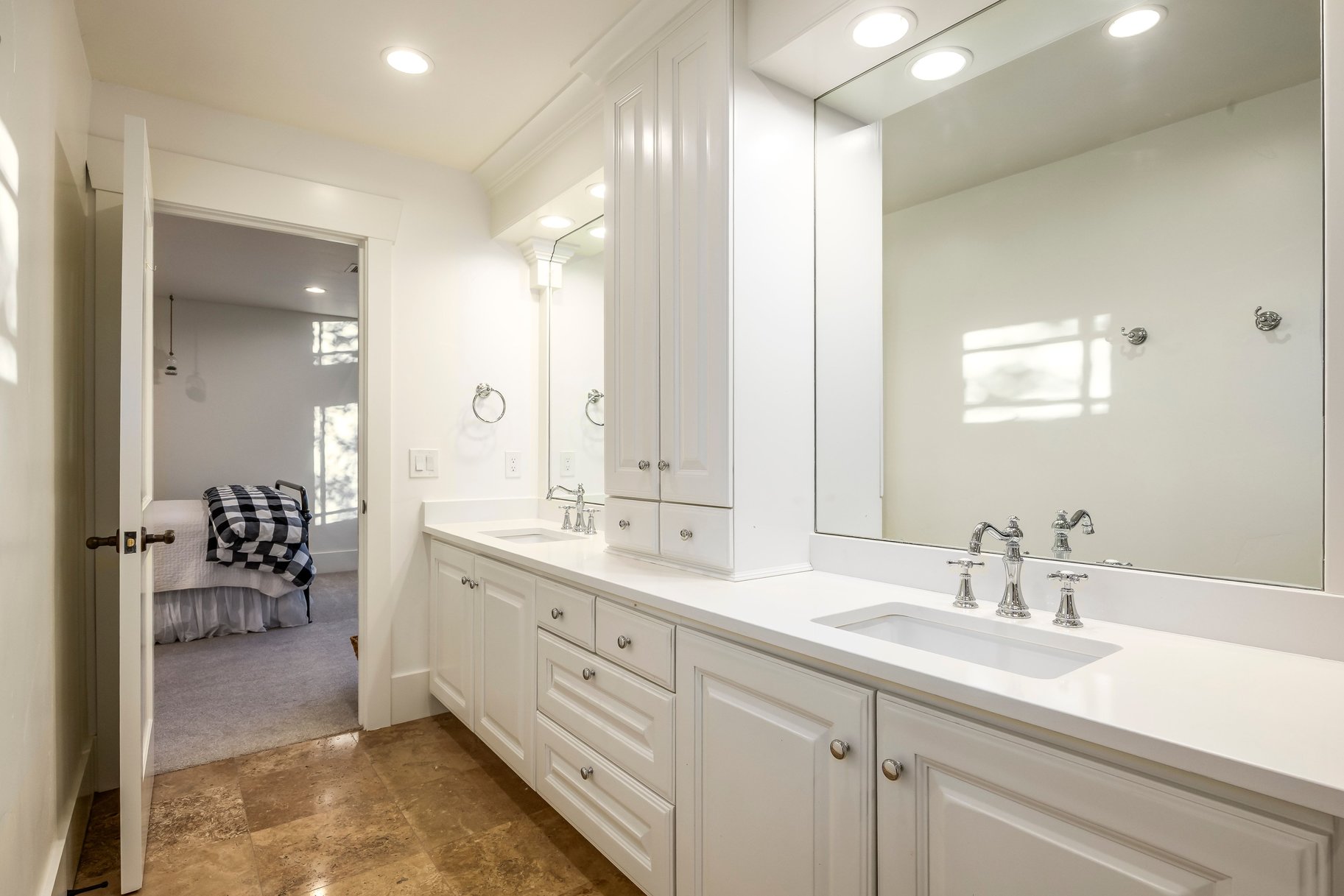 5785 Mountain Ranch Drive