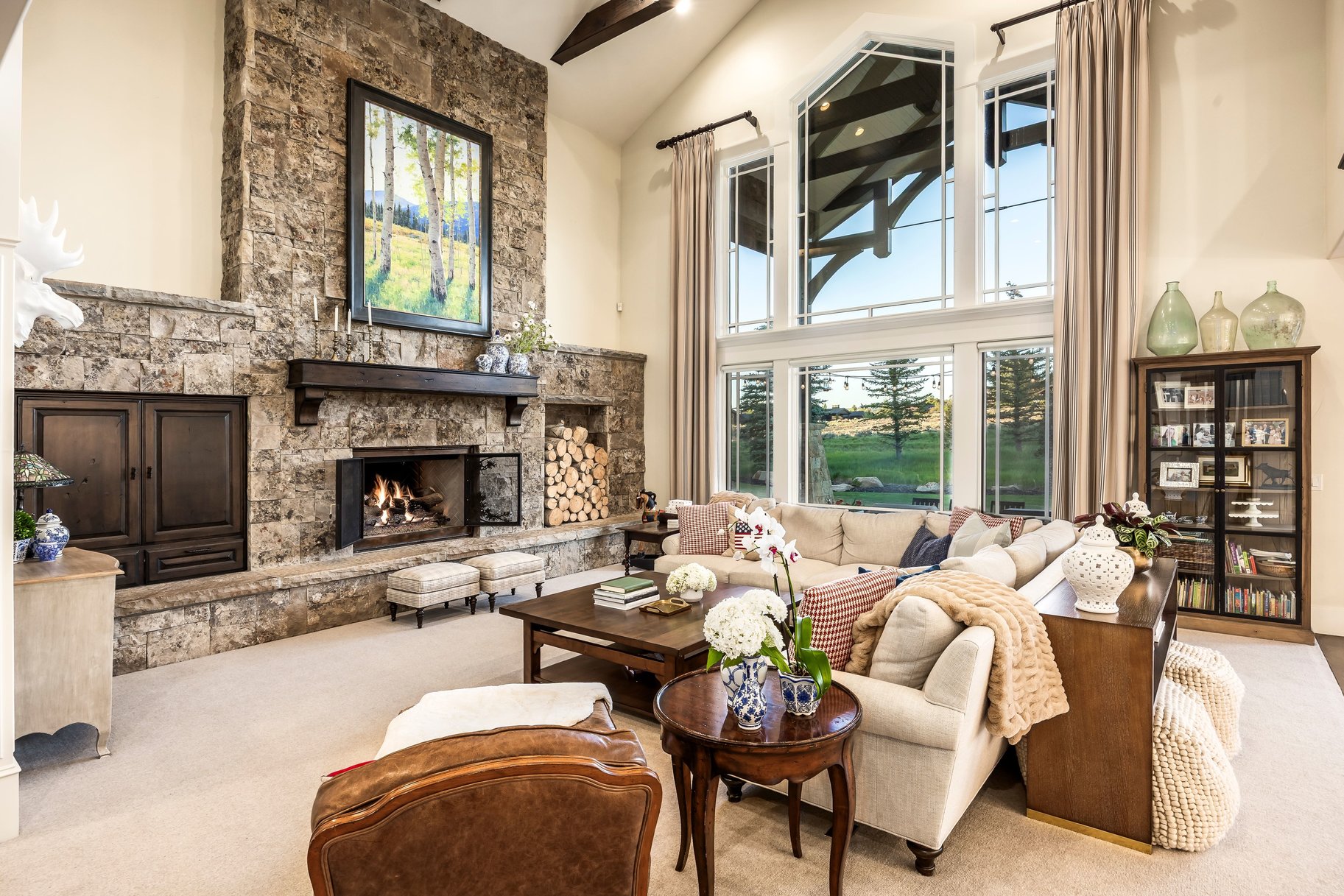 5785 Mountain Ranch Drive