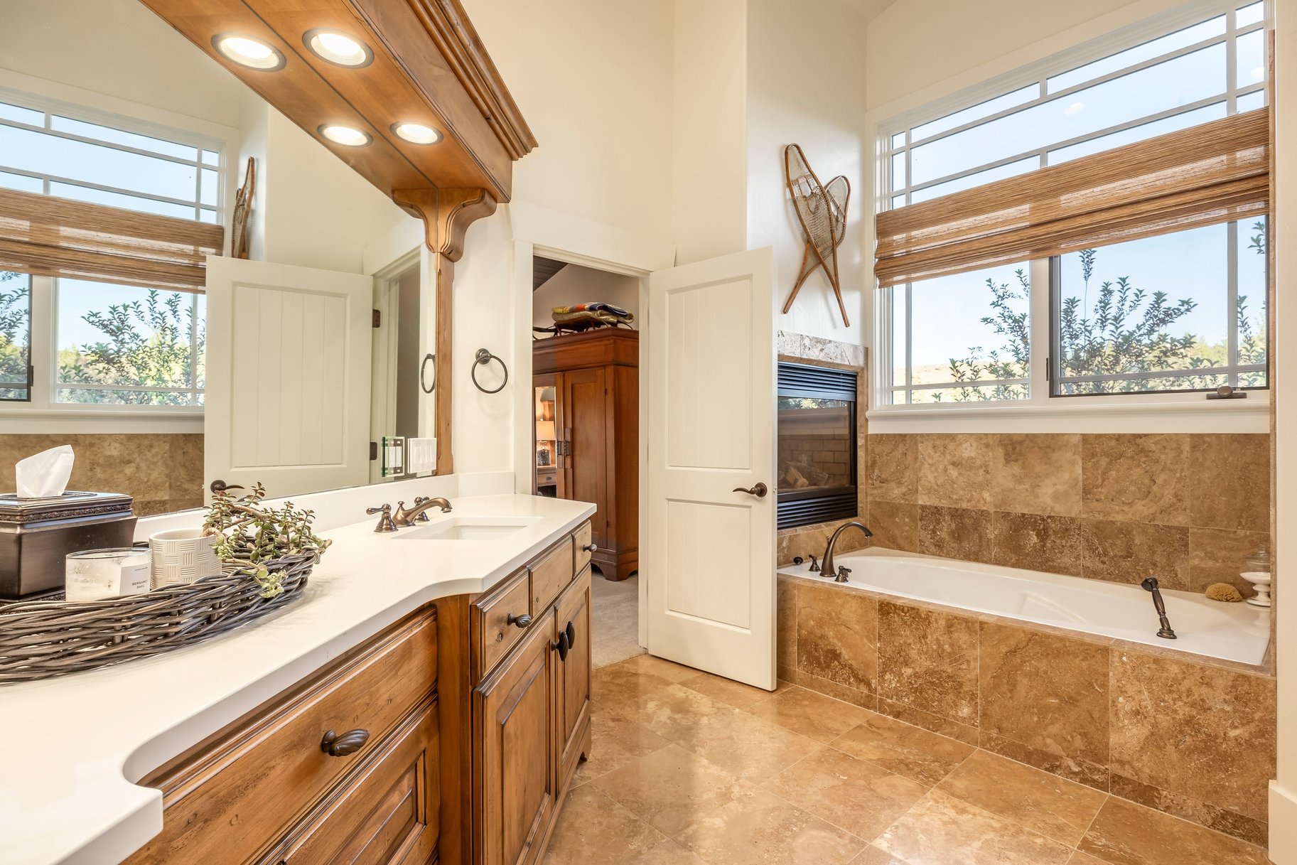 5785 Mountain Ranch Drive