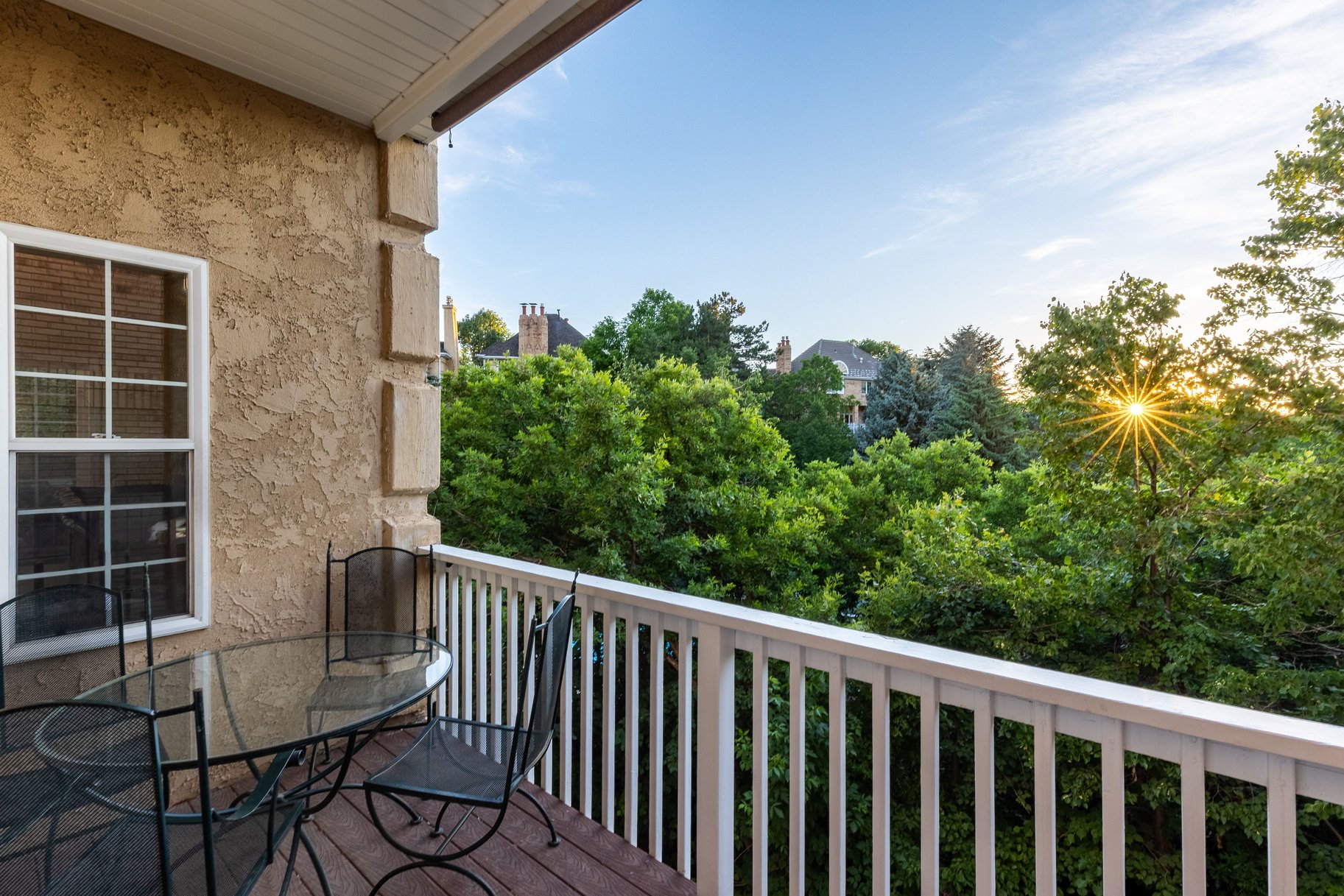 13 La Montagne Lane