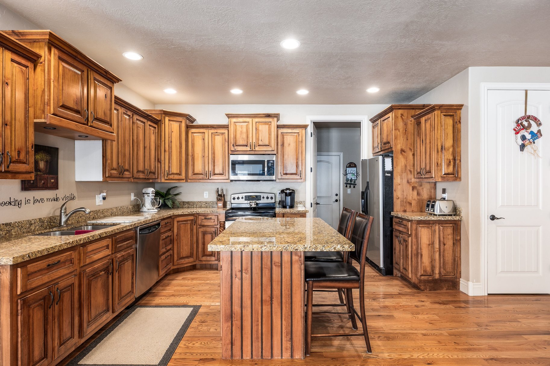 258 E Red Leaf Drive