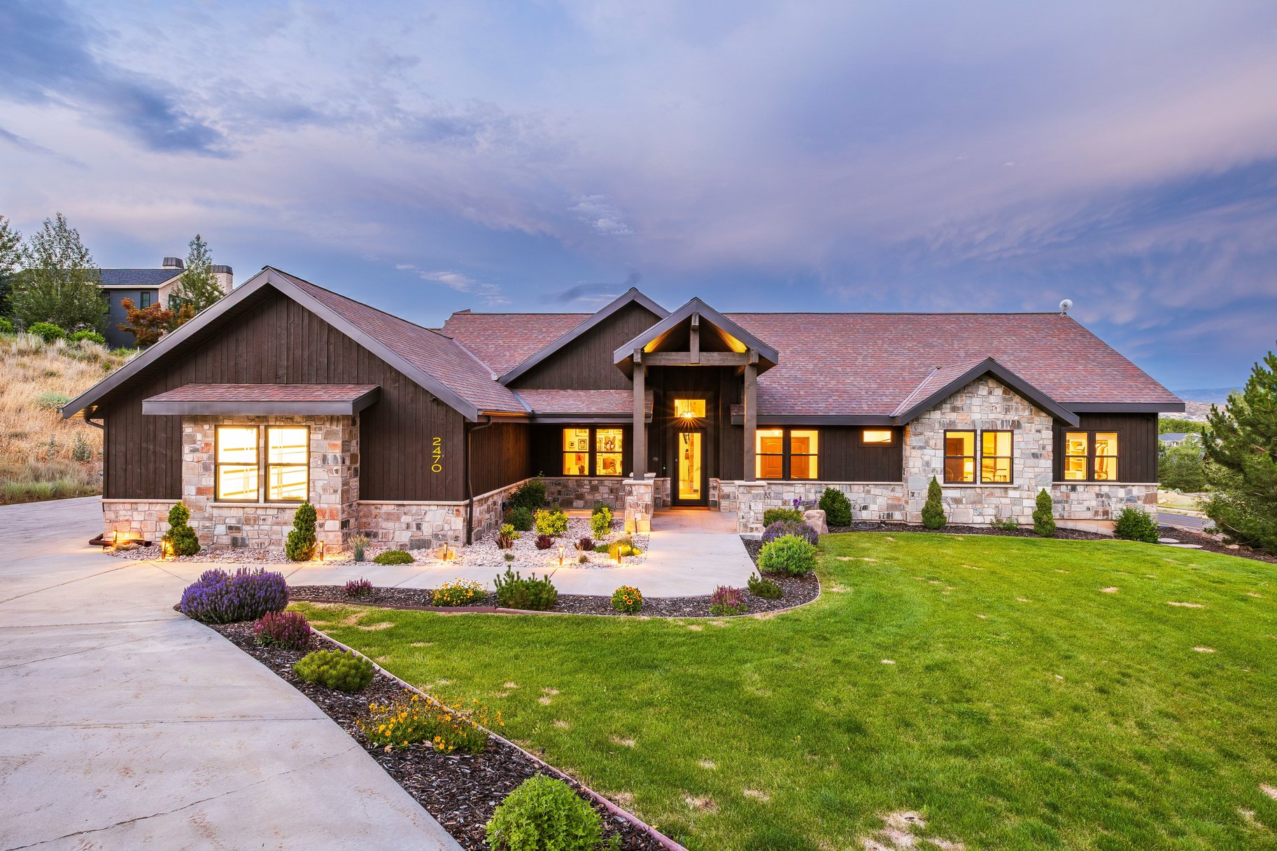 2470 N River Meadows Lane