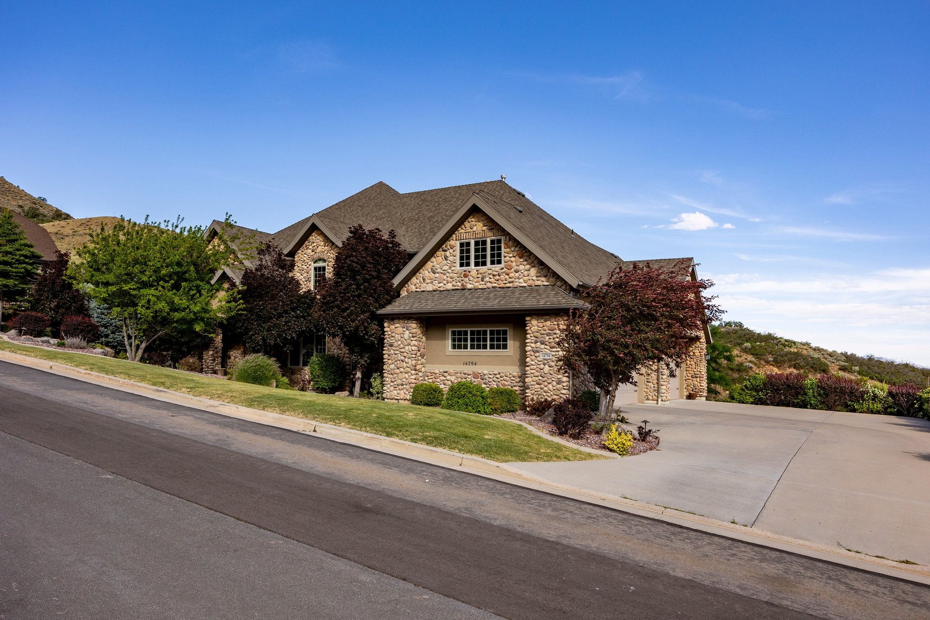 14794 S Vintage View Lane