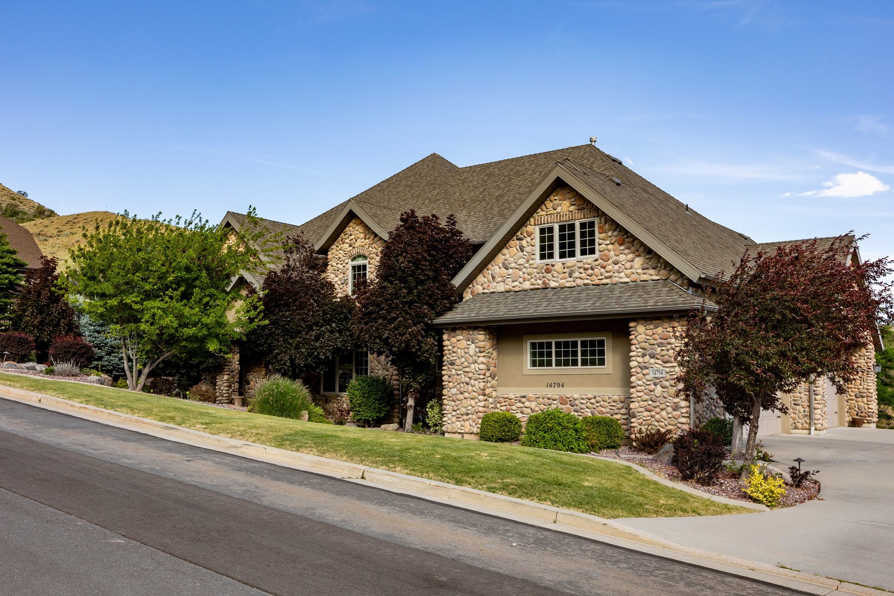 14794 S Vintage View Lane