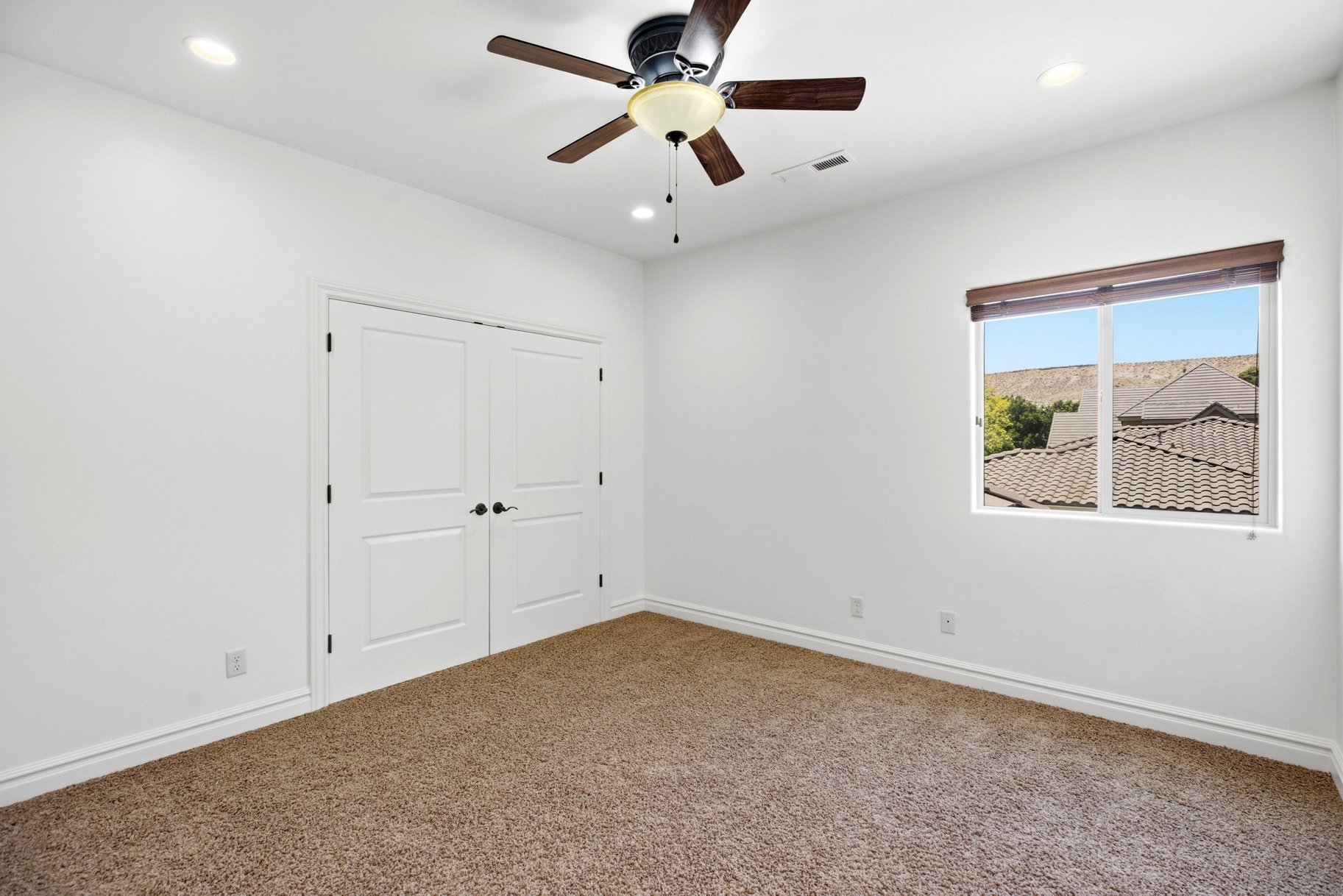 1638 West 3530 South