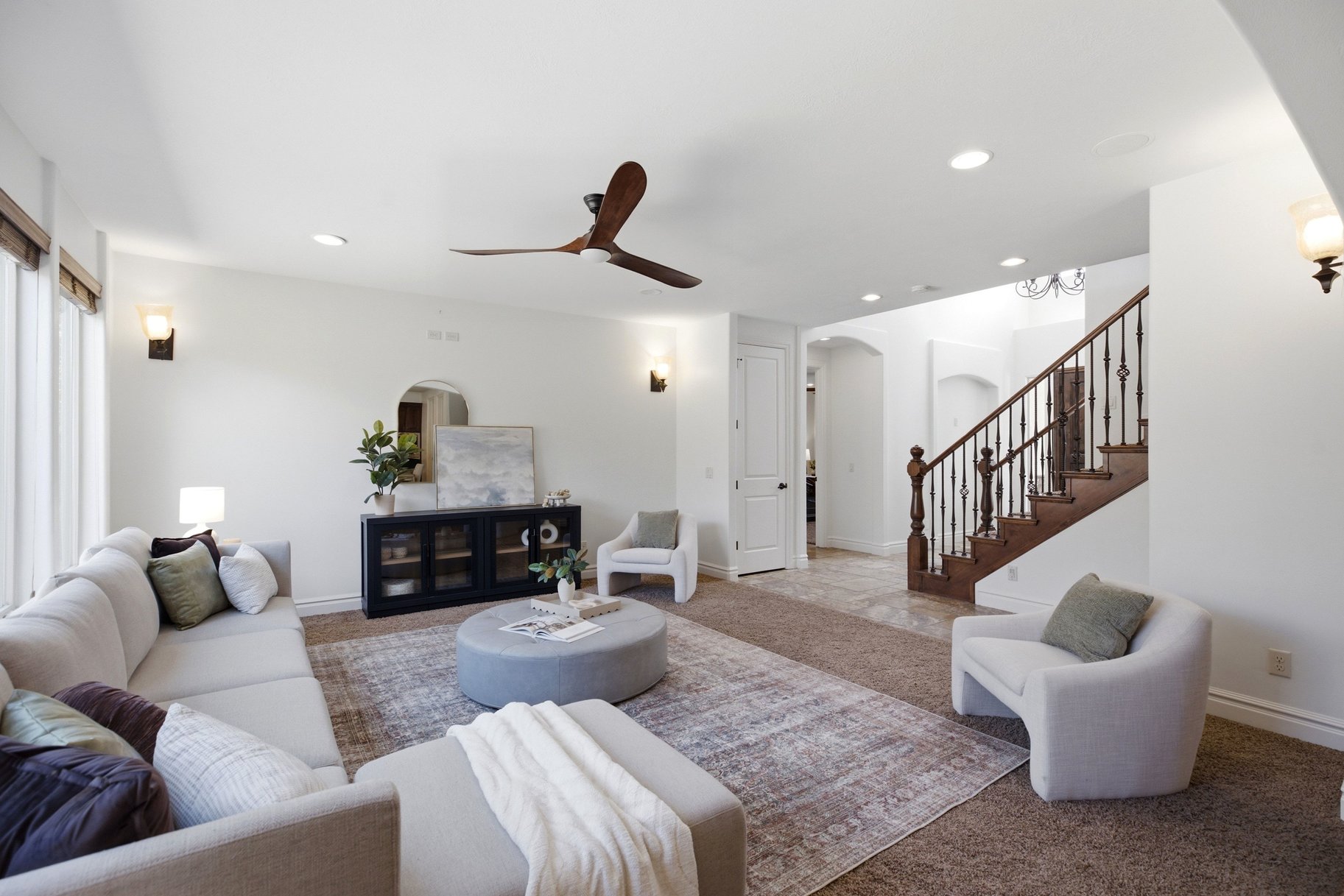 1638 West 3530 South