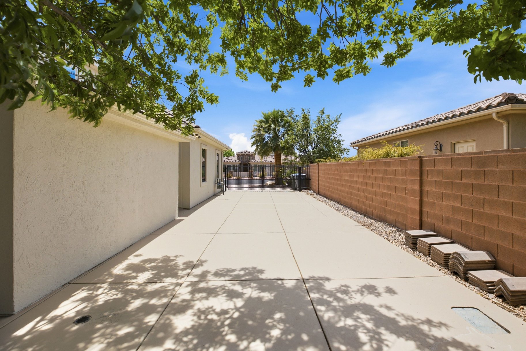1638 West 3530 South