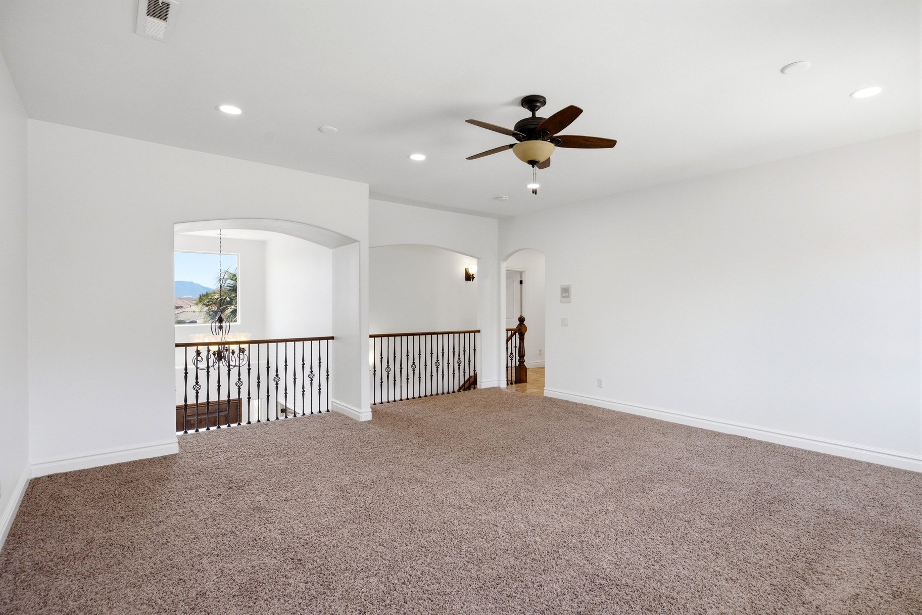 1638 West 3530 South