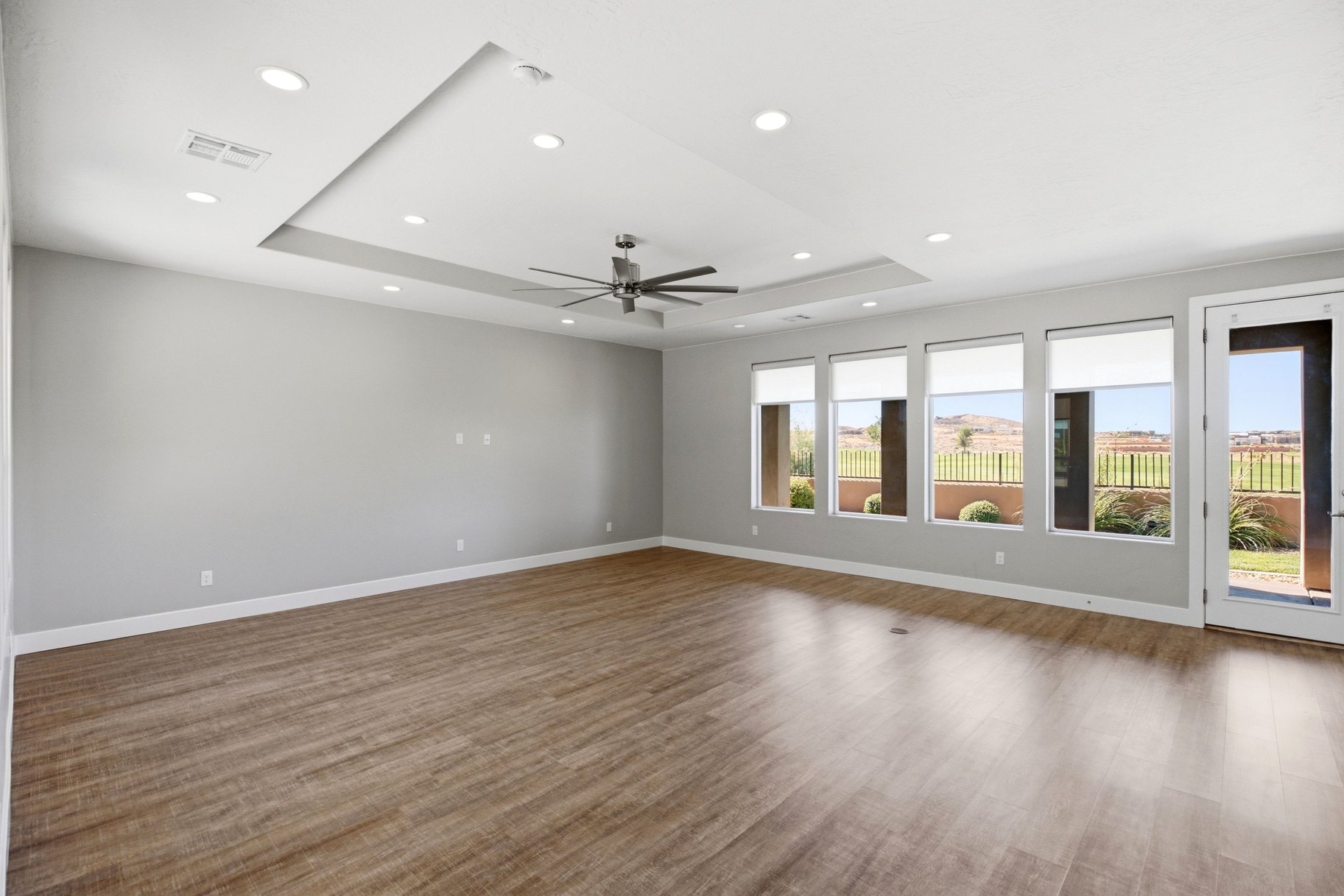 1317 W Shinnecock Drive