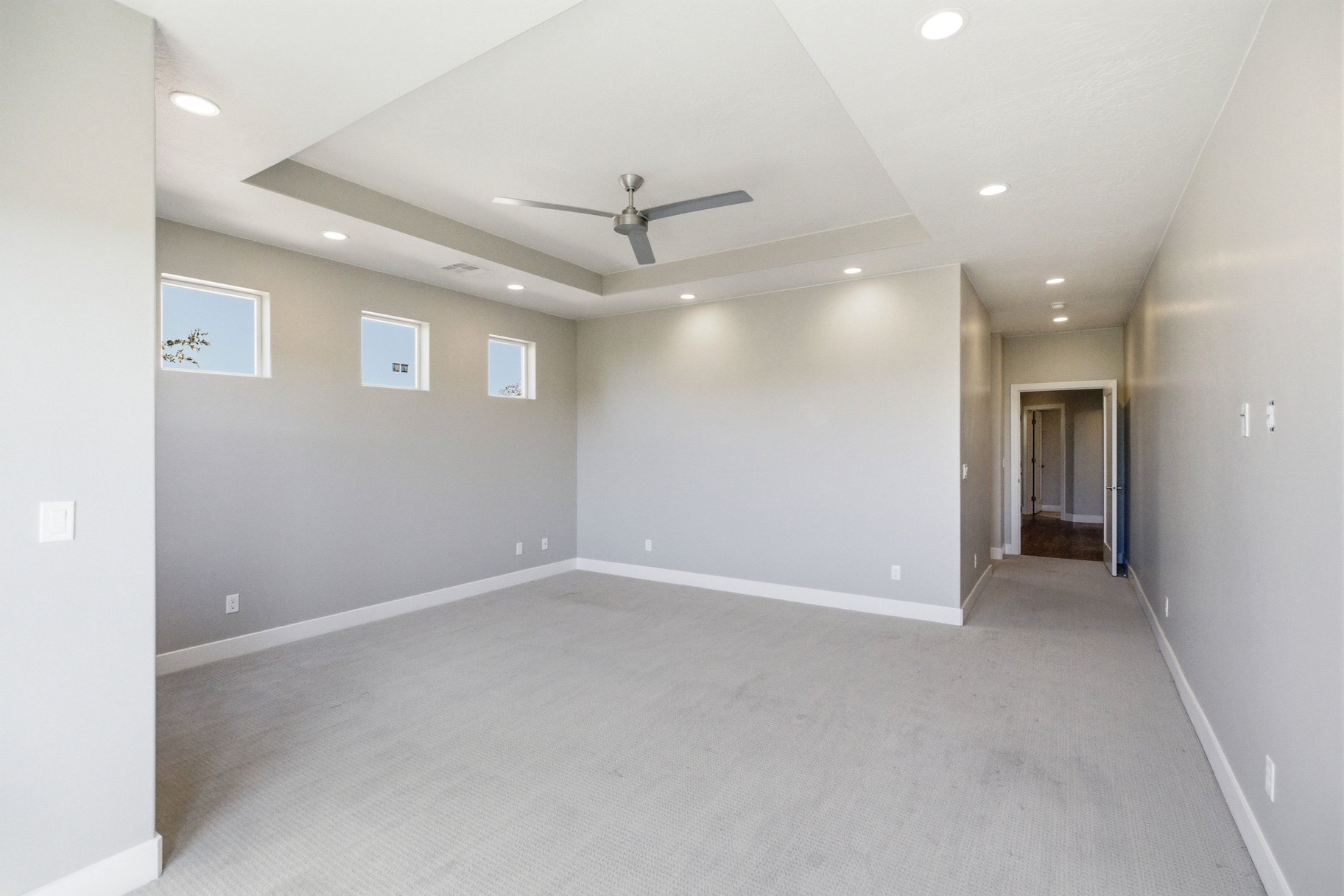 1317 W Shinnecock Drive