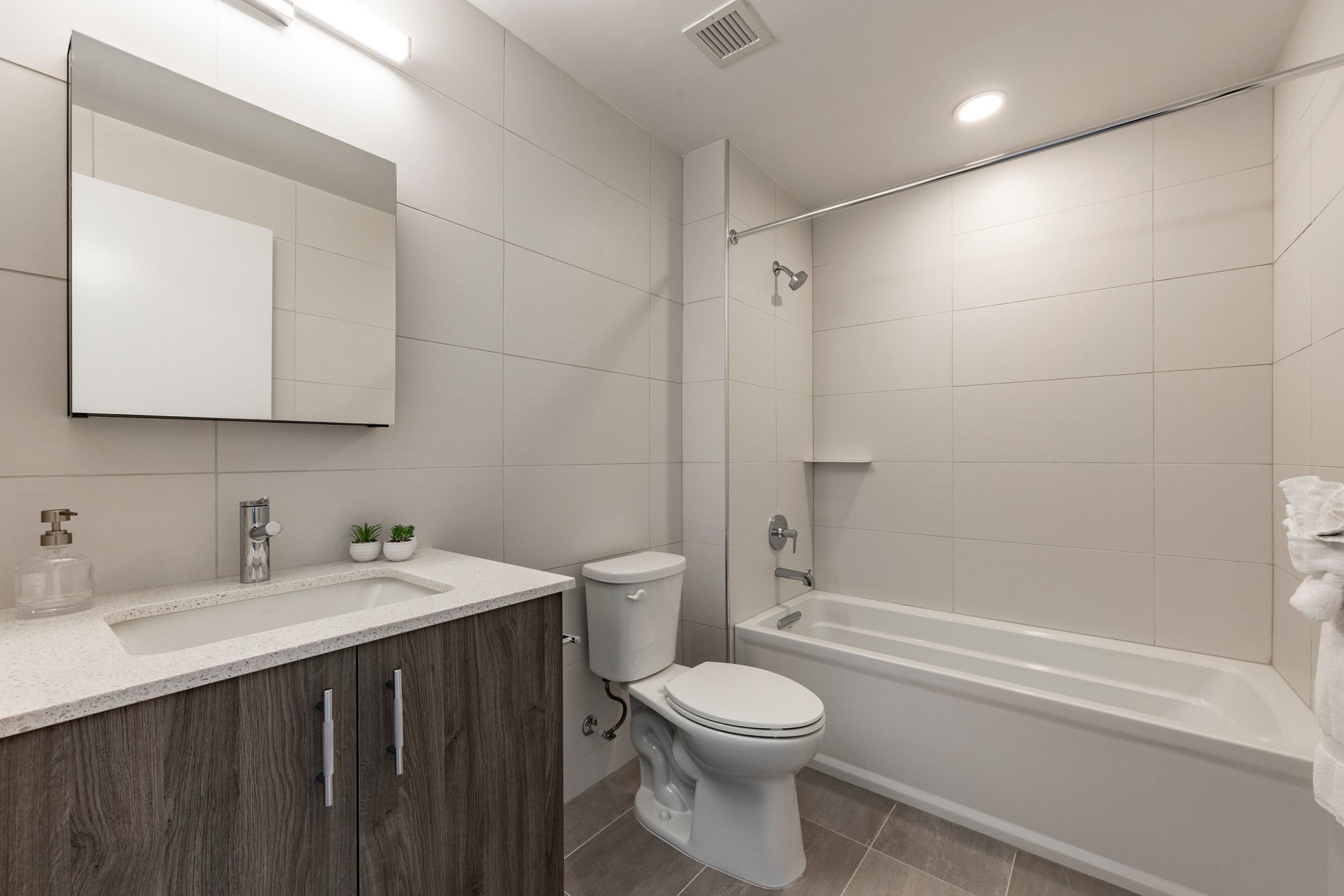 2303 Deer Hollow Road, Unit 2110 