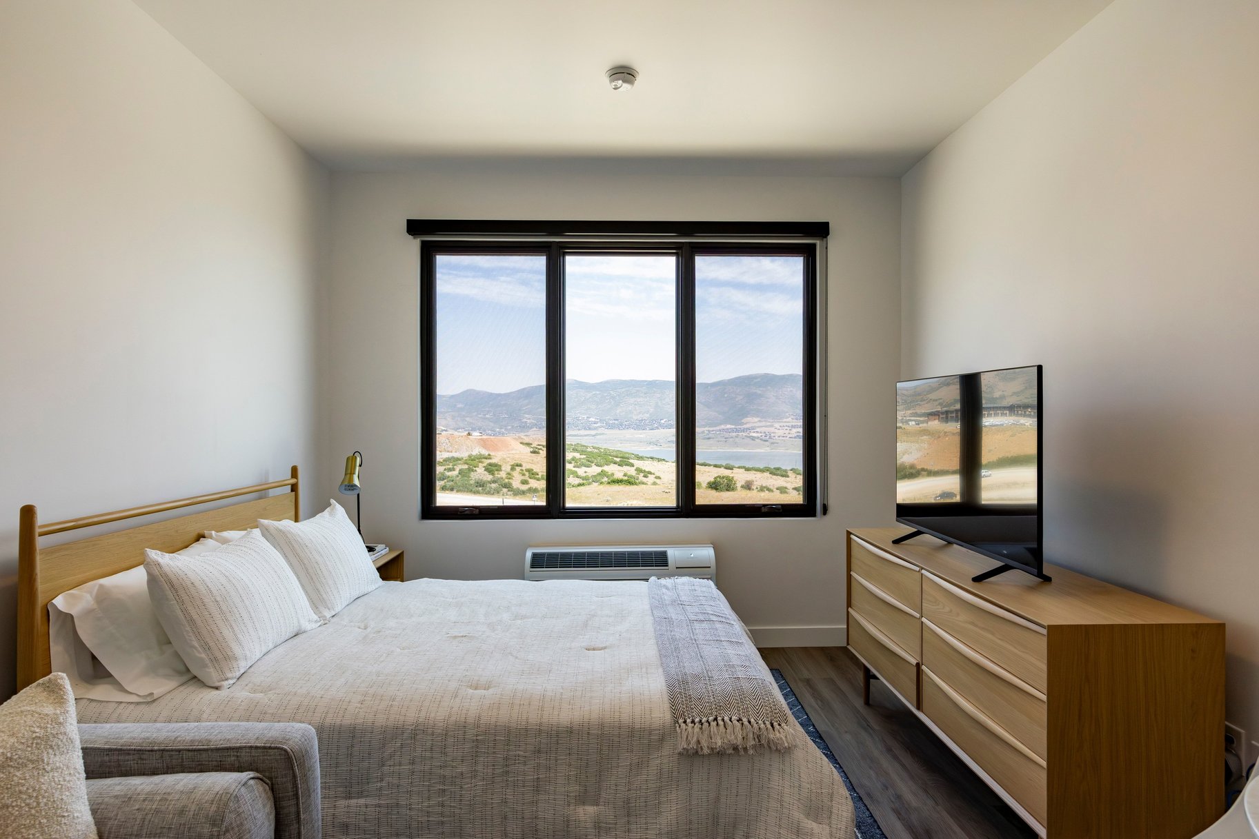 2303 Deer Hollow Road, Unit 2212 