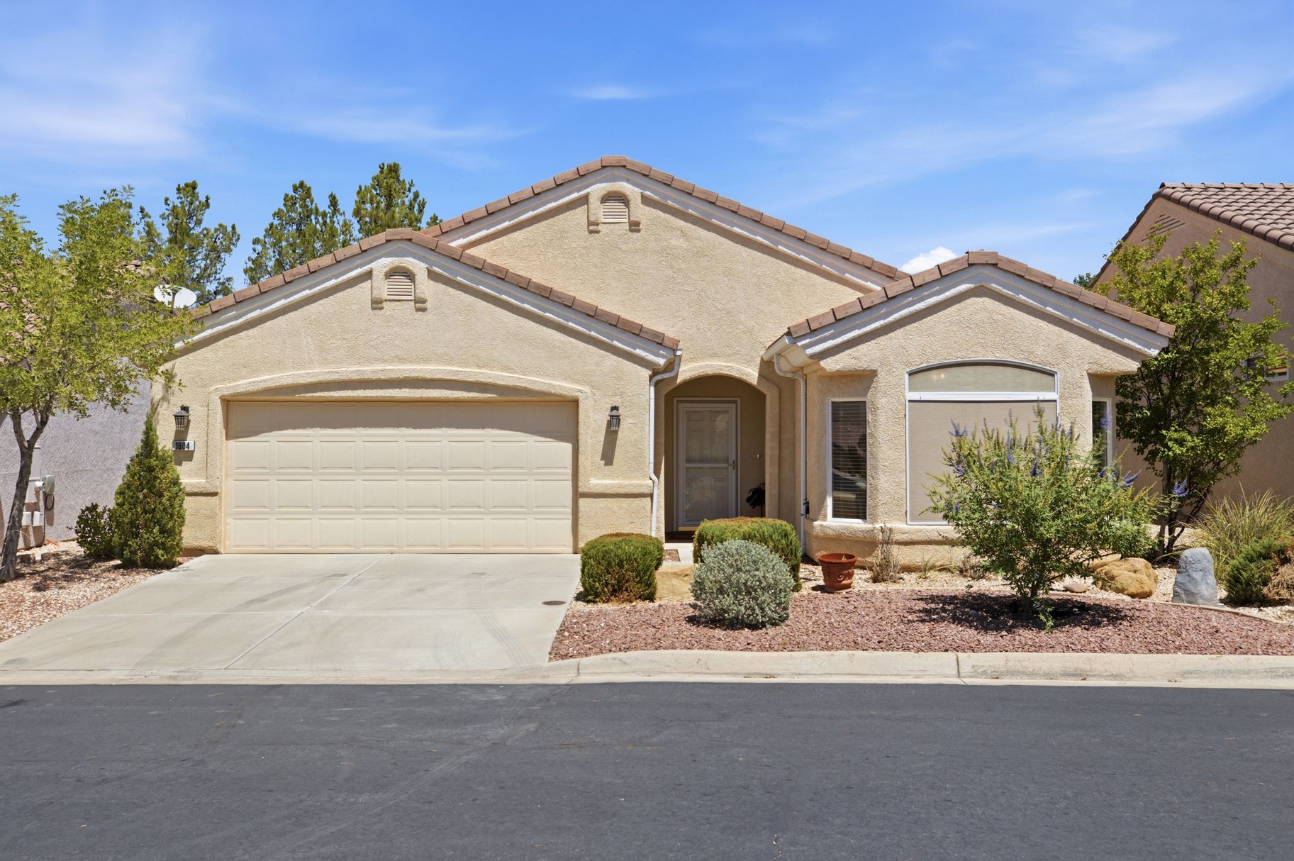 1804 W Red River Drive