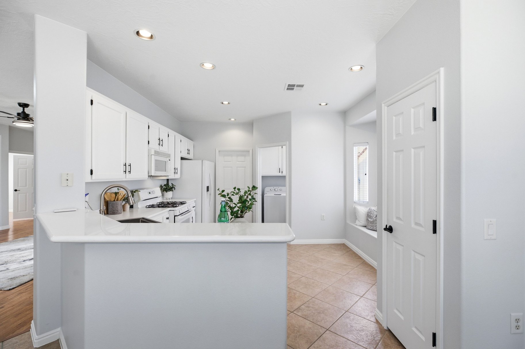 1804 W Red River Drive