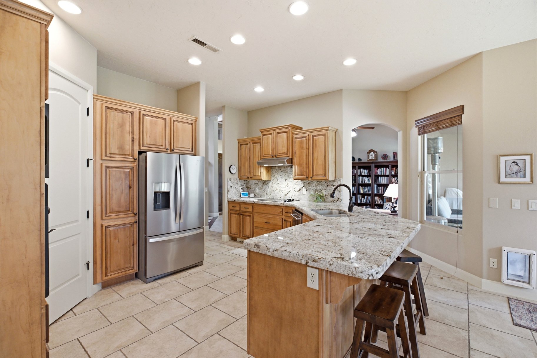 2476 E Meadow Mist Way