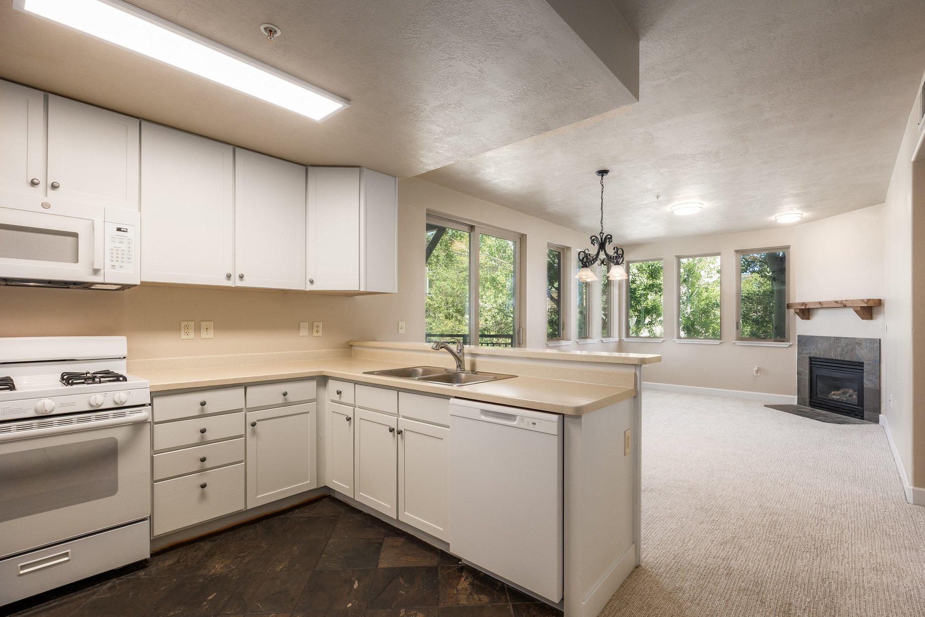 6605 Overland Drive Unit 208