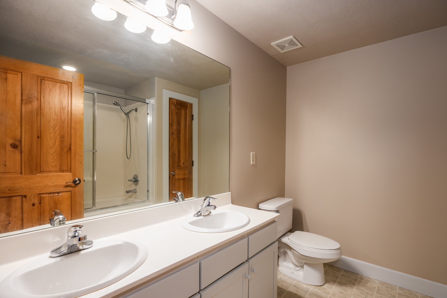 6605 Overland Drive Unit 208